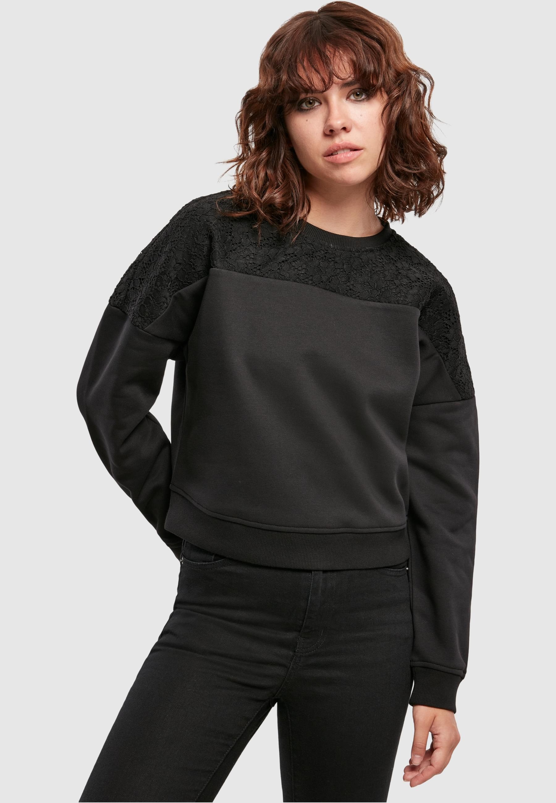 URBAN CLASSICS Sweater »Urban Classics Damen Ladies Short Oversized Lace Inset Crew«, (1 tlg.)