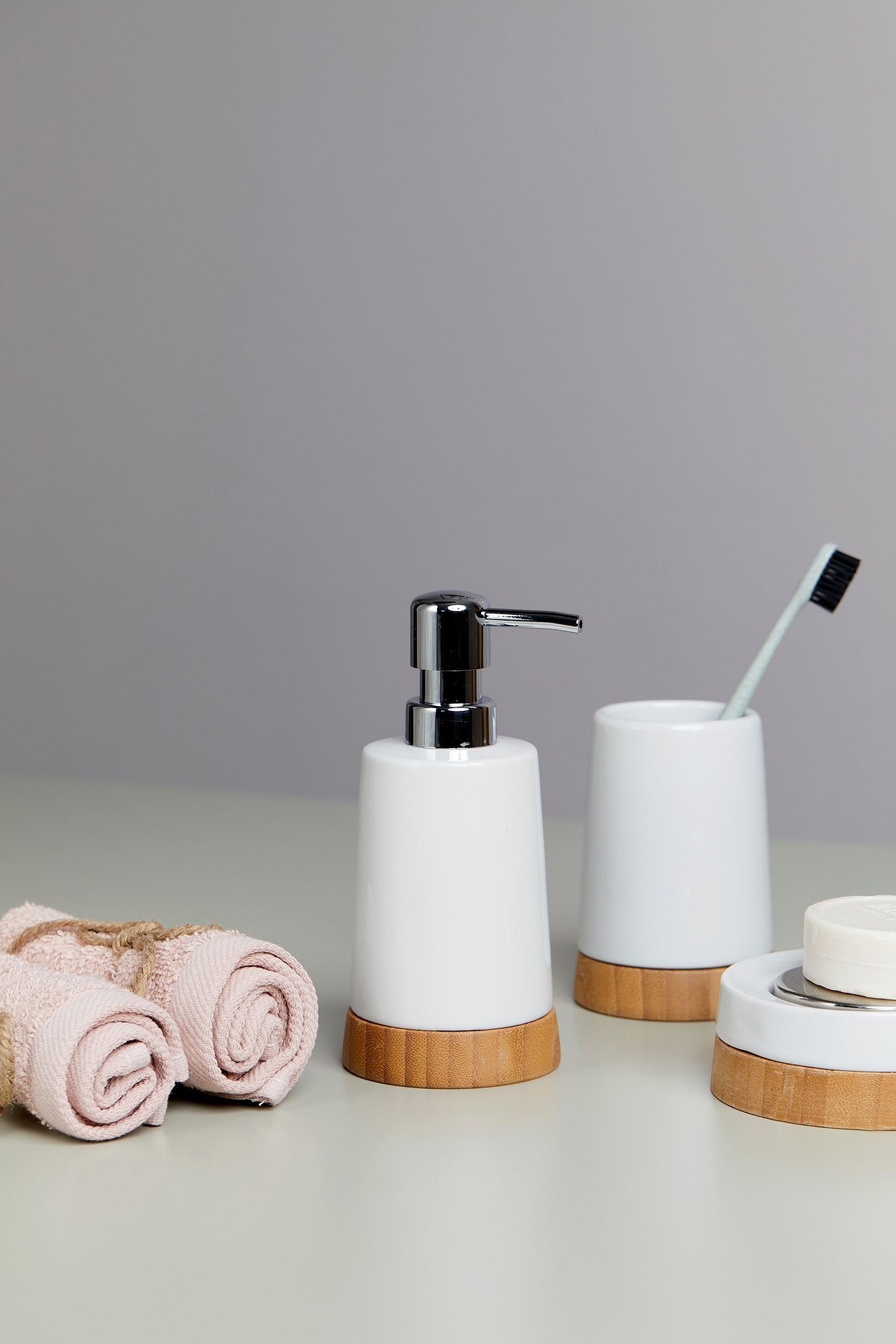 WENKO Seifenspender »Bamboo«, (1 tlg.), Keramik, 330 ml