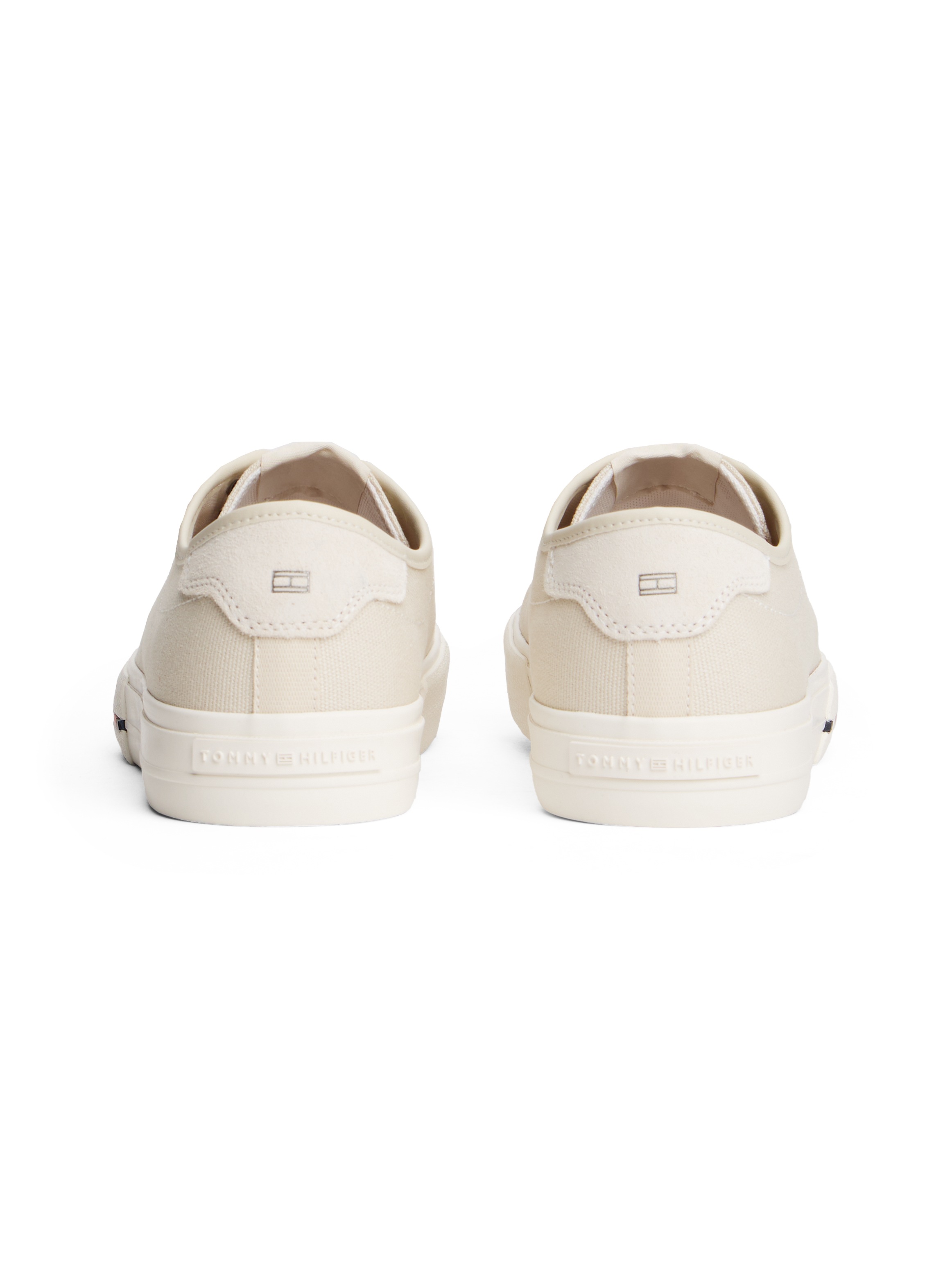 Tommy Hilfiger Sneaker »TH HI VULC STREET CANVAS«, Freizeitschuh, Halbschuh, Schnürschuh mit Logoflag im Plateau