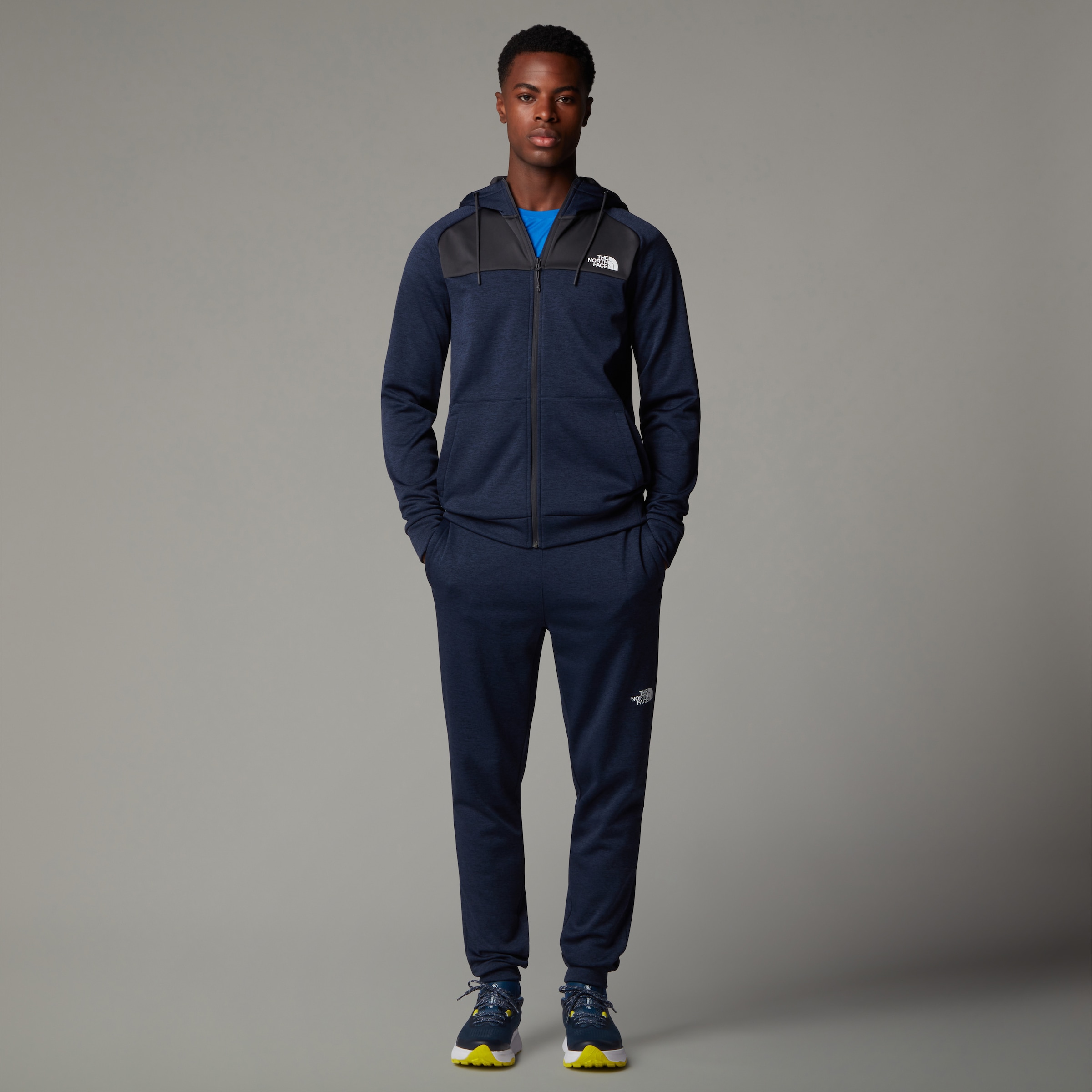 The North Face Fleecejacke »Reaxion Fleece Kapuzenpulli mit durchgehendem RV für Herren«, (1 St.), Übergangsjacke