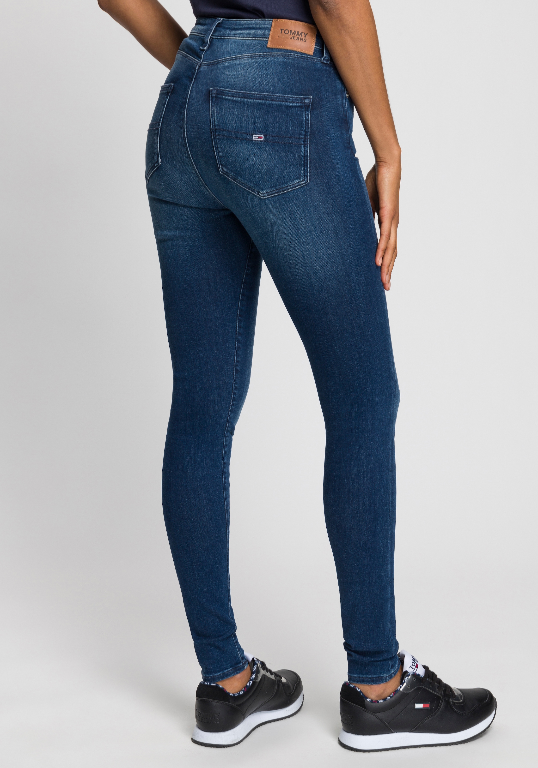 Tommy Jeans Skinny-fit-Jeans "SYLVIA HR SUPER SKNY", Hochwertige Materialie günstig online kaufen