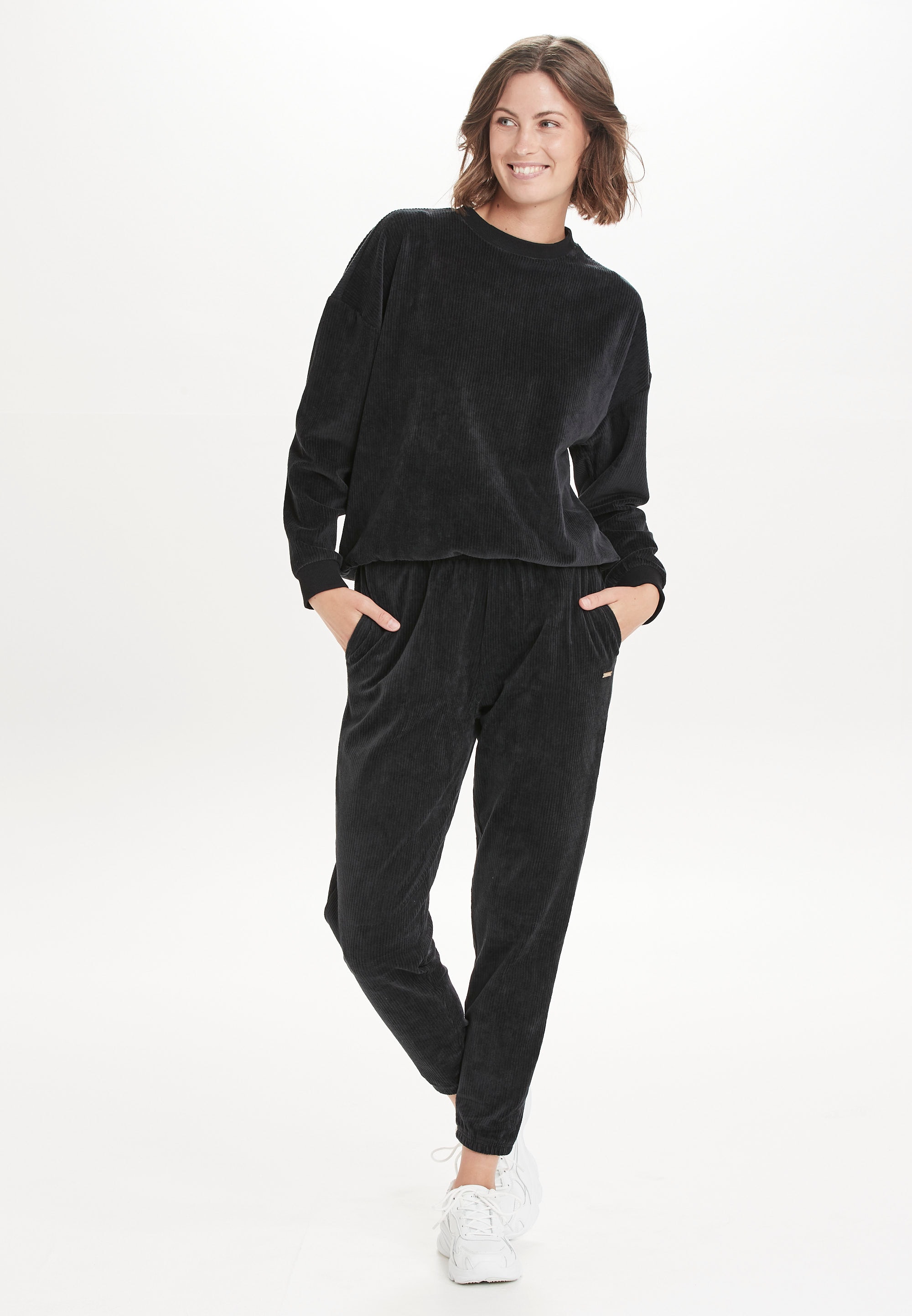 ATHLECIA Sweatshirt »Marlie«, im trendigen Cord-Look für kaufen | BAUR