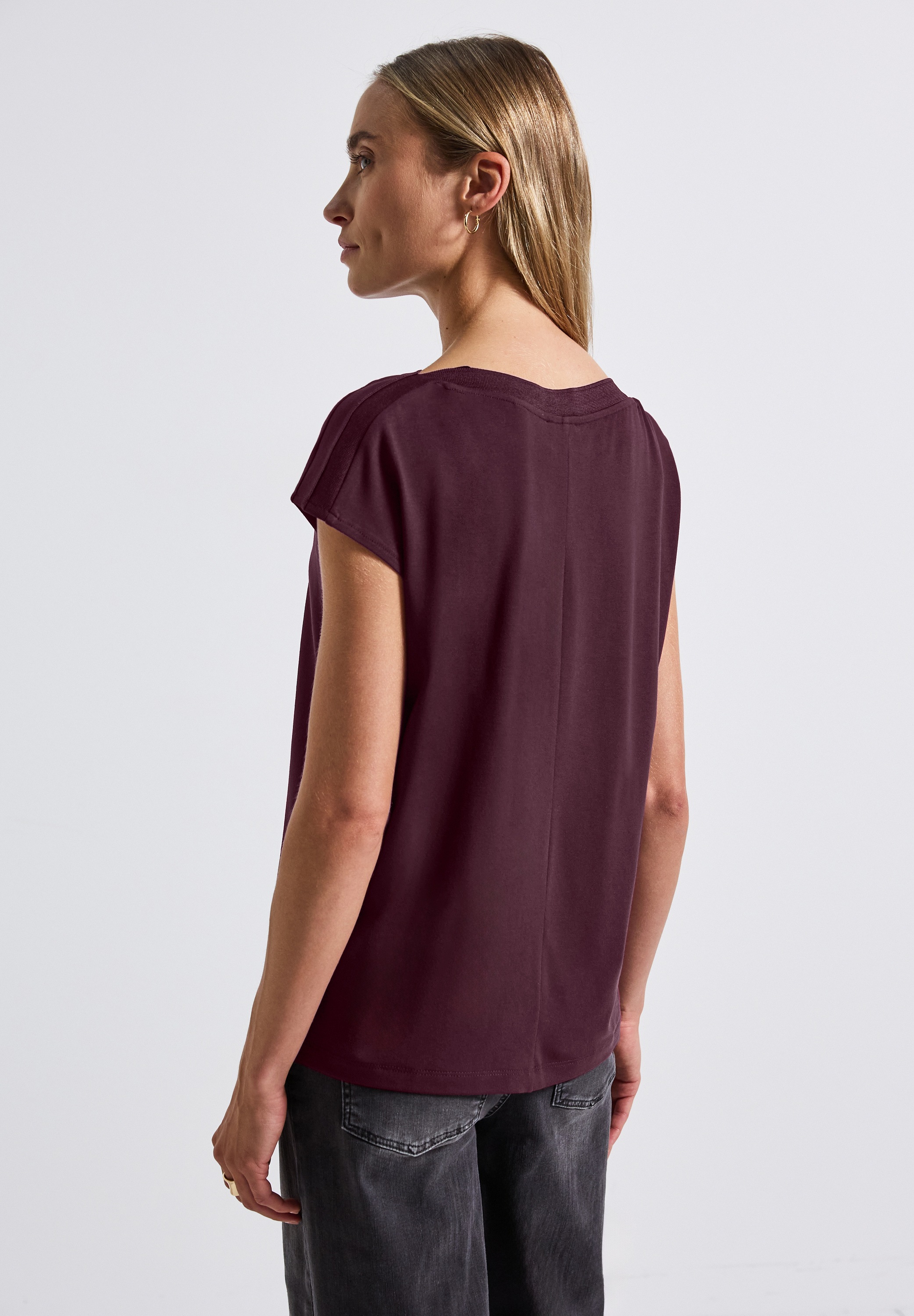 STREET ONE T-Shirt, aus strecthigem Viskosematerial
