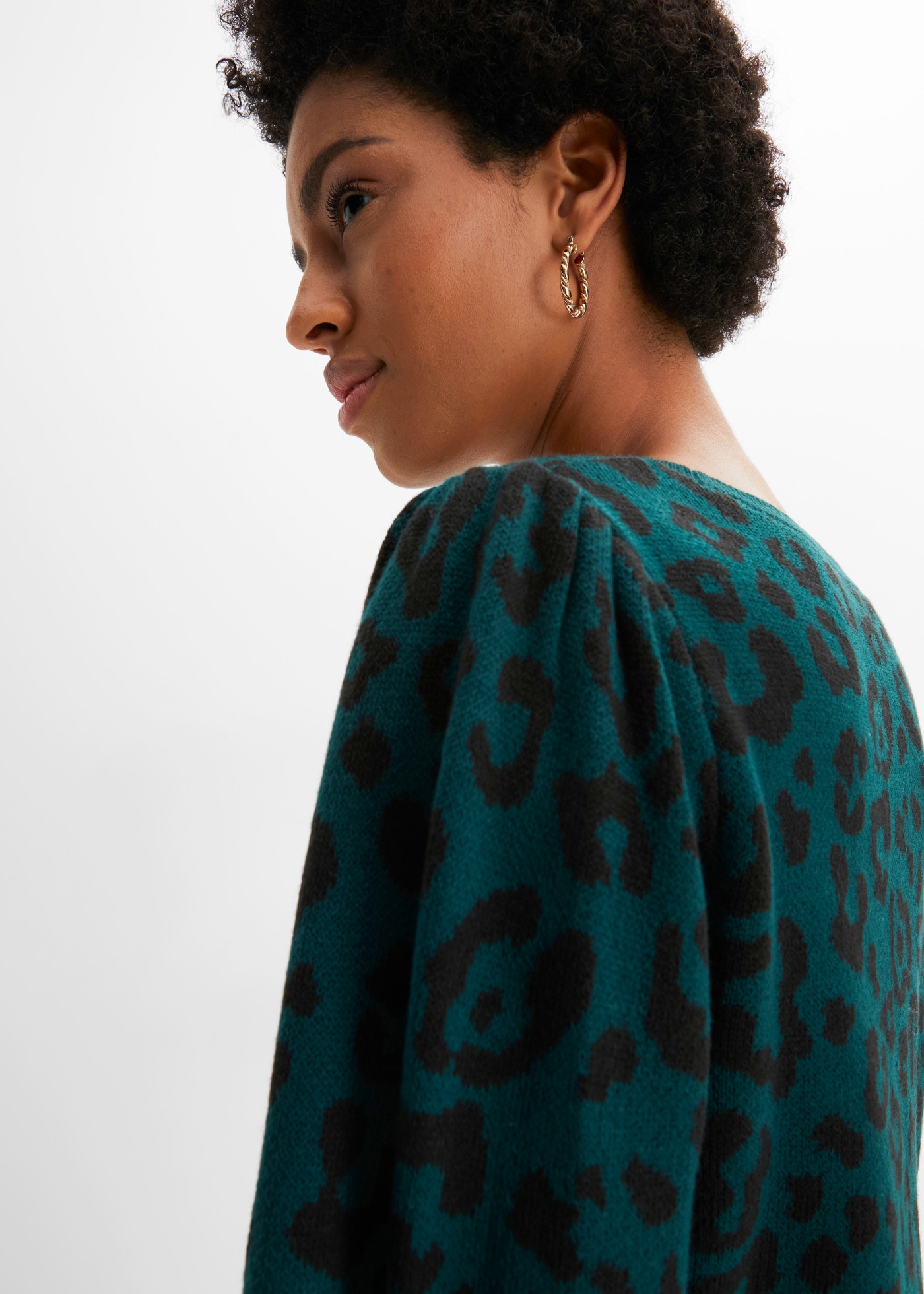 bonprix Strickkleid »Strickkleid« ohne Verschluss, ca. Mitte Oberschenkel lang, Slim Fit