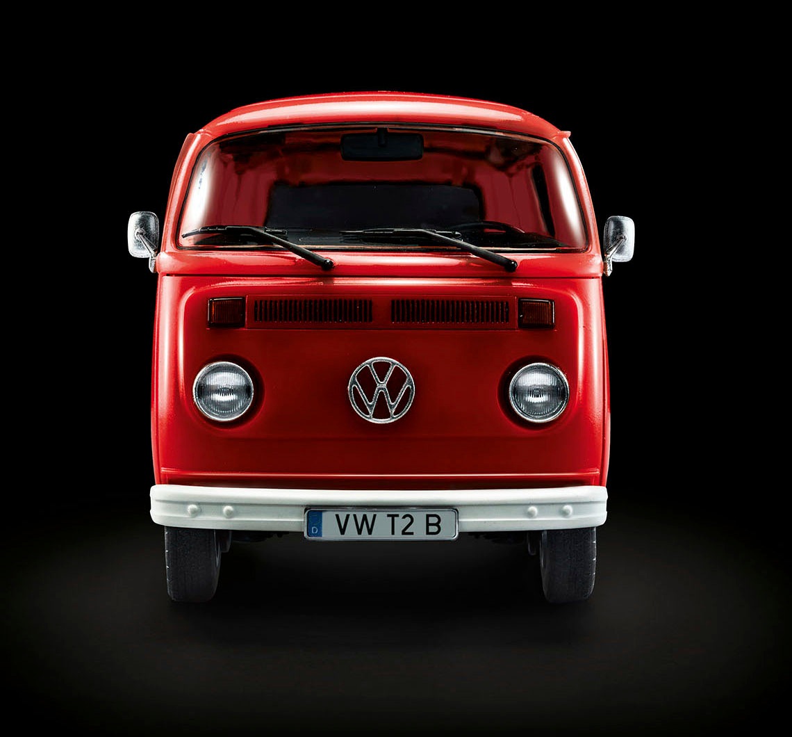 Revell® Modellbausatz »Volkswagen VW T2 Bus (Bulli)«, 1:24, mit