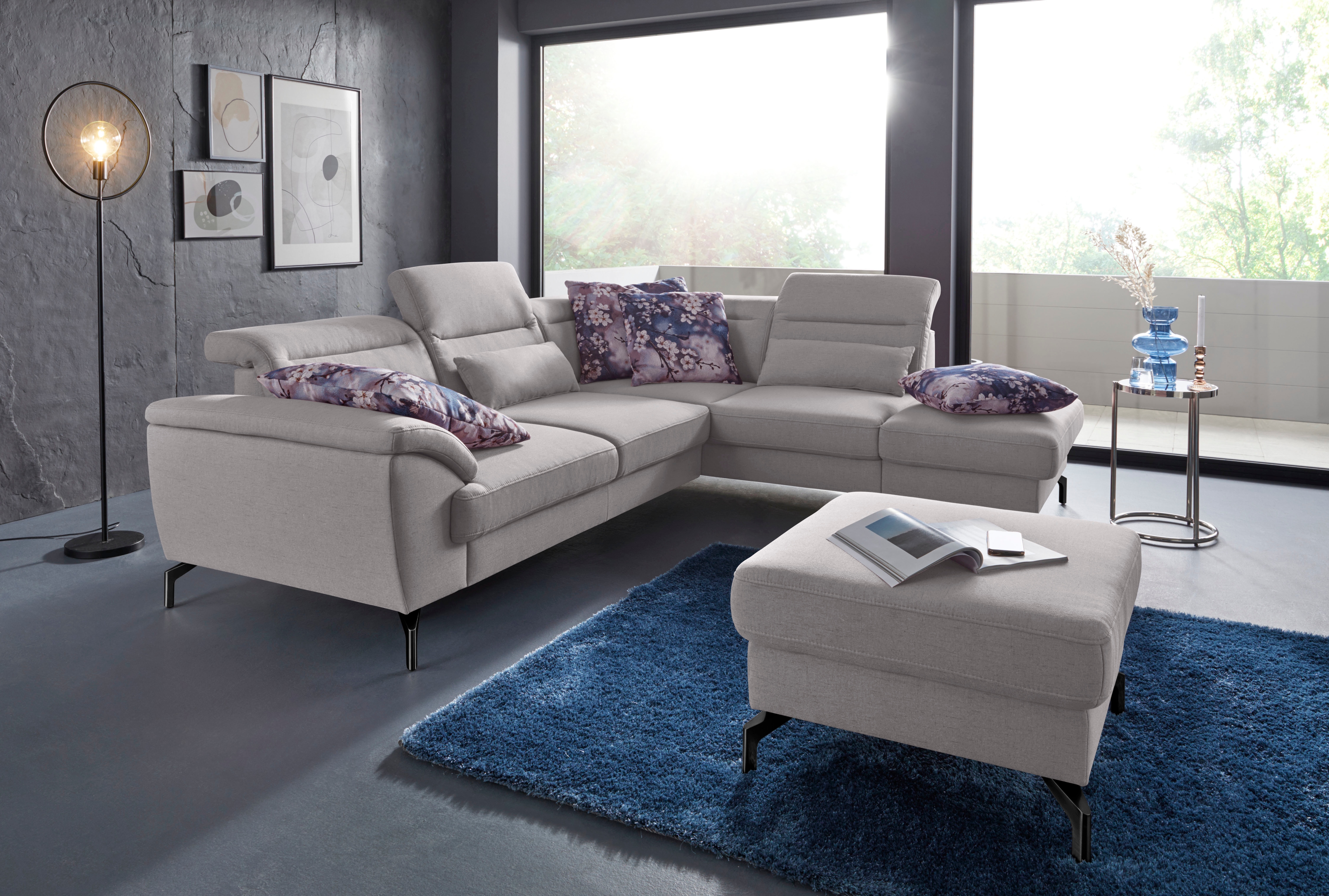 sit&more Ecksofa "Percy L-Form" 15 cm Fußhöhe, Sitztiefenverstellung, wahlweise in 2 Fußfarben