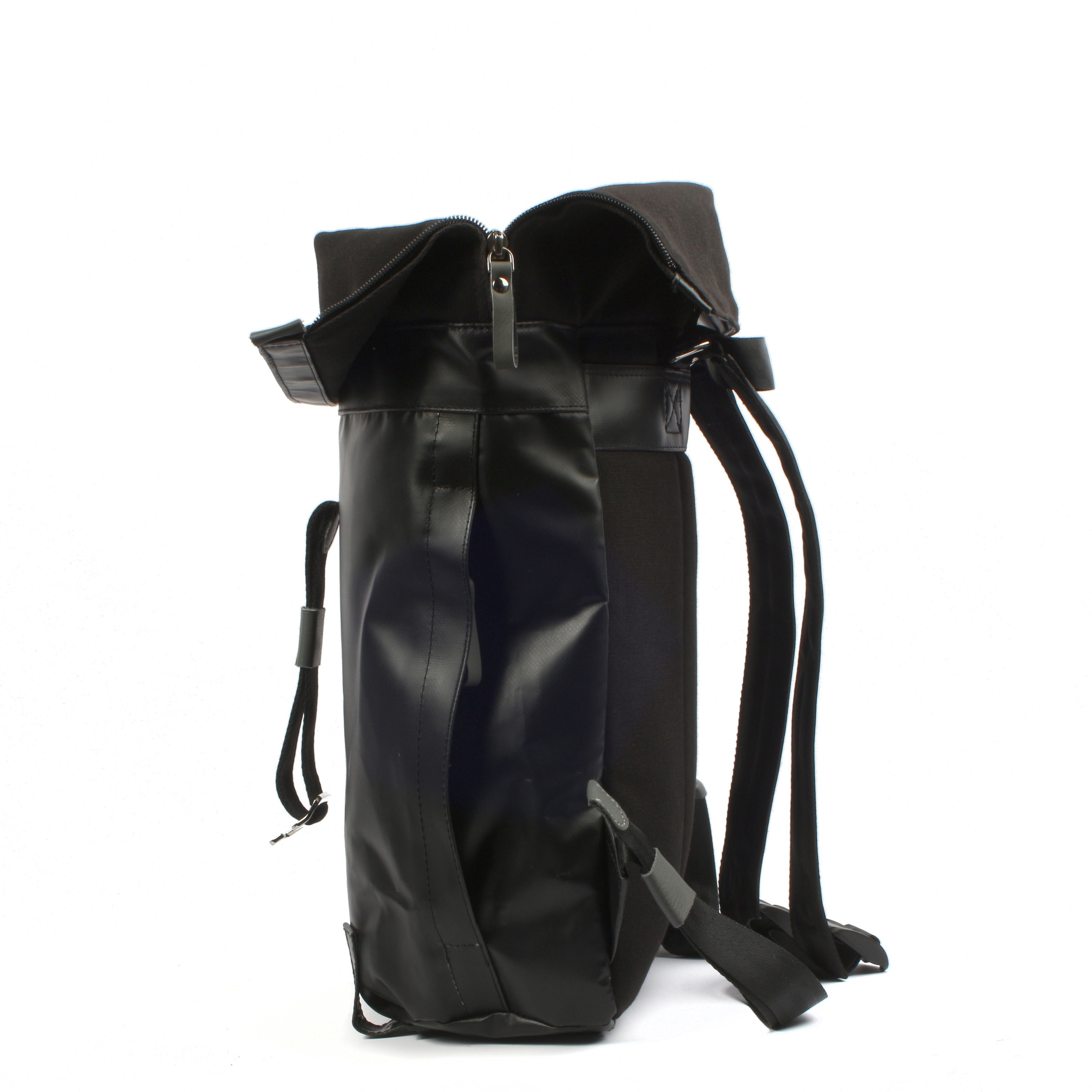 7clouds Laptoprucksack »Dwars 7.4«, mit recyceltem PET