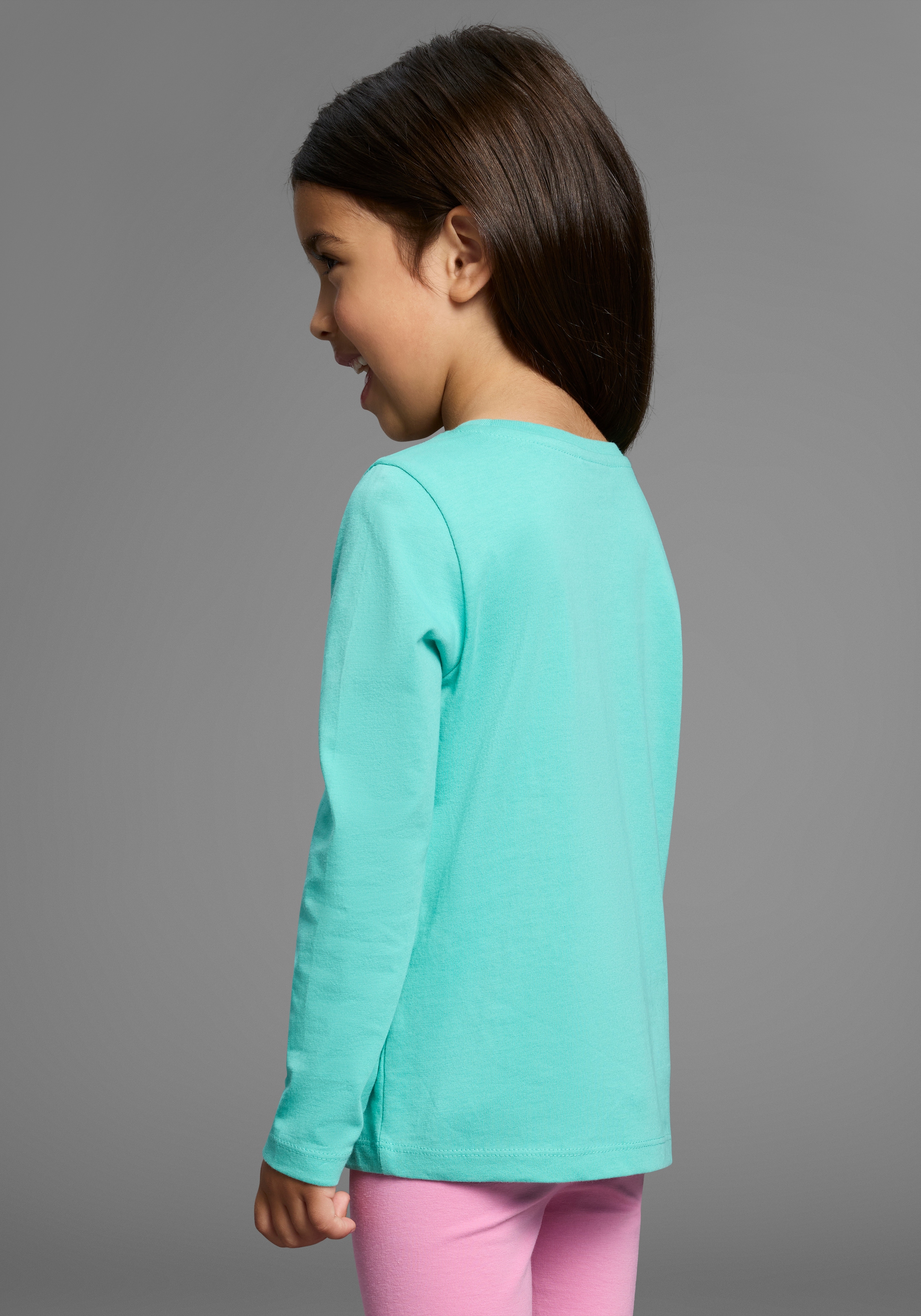 KIDSWORLD Langarmshirt »Regenbogen Pailletten-Applikation«, Langarm, Basic-Passform, mit schimmernden Pailletten-Applikationen
