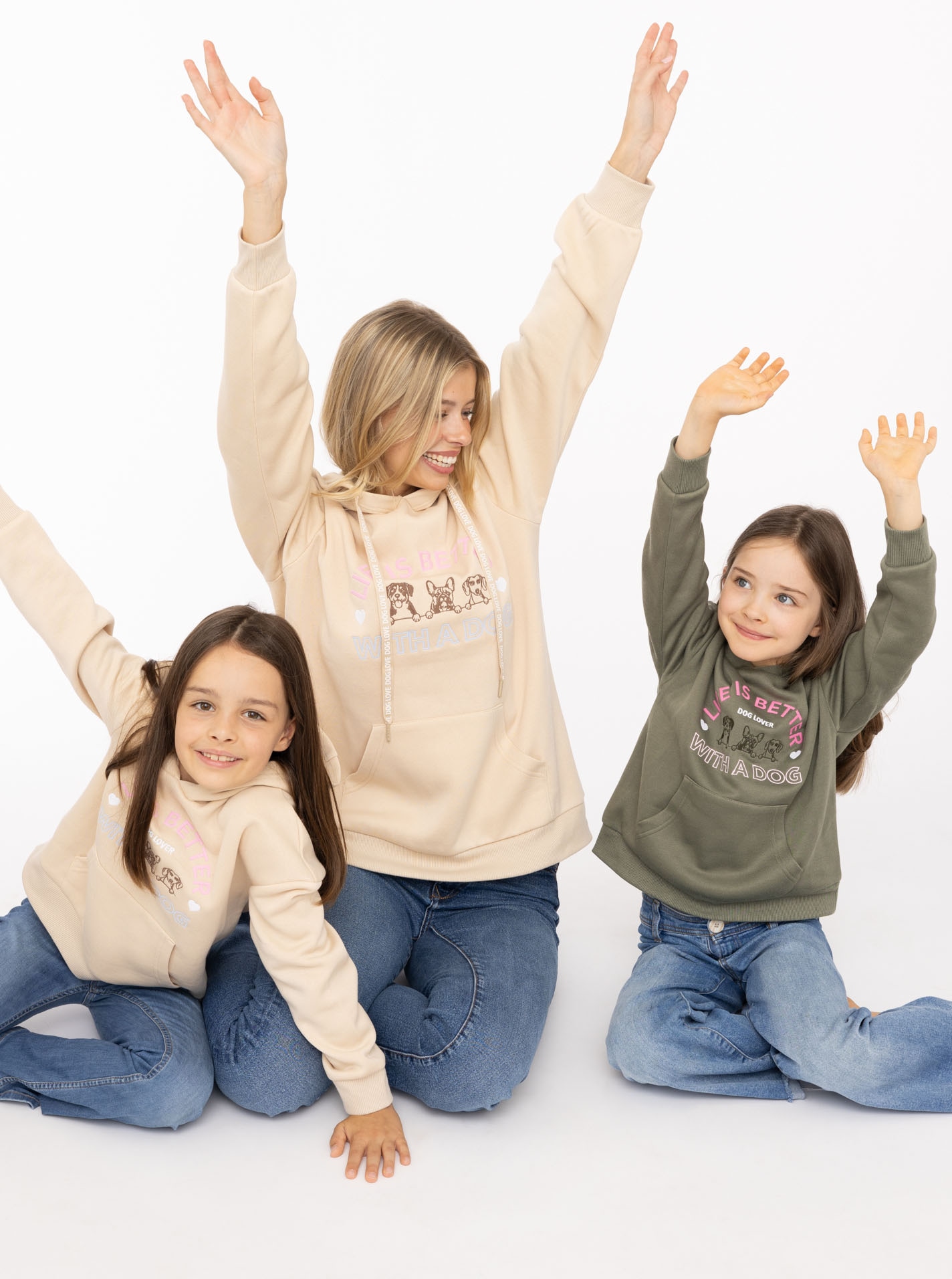 Zwillingsherz Hoodie »"Dog Life"«, Mini-Me,mit gestickten Hunden und Slogan
