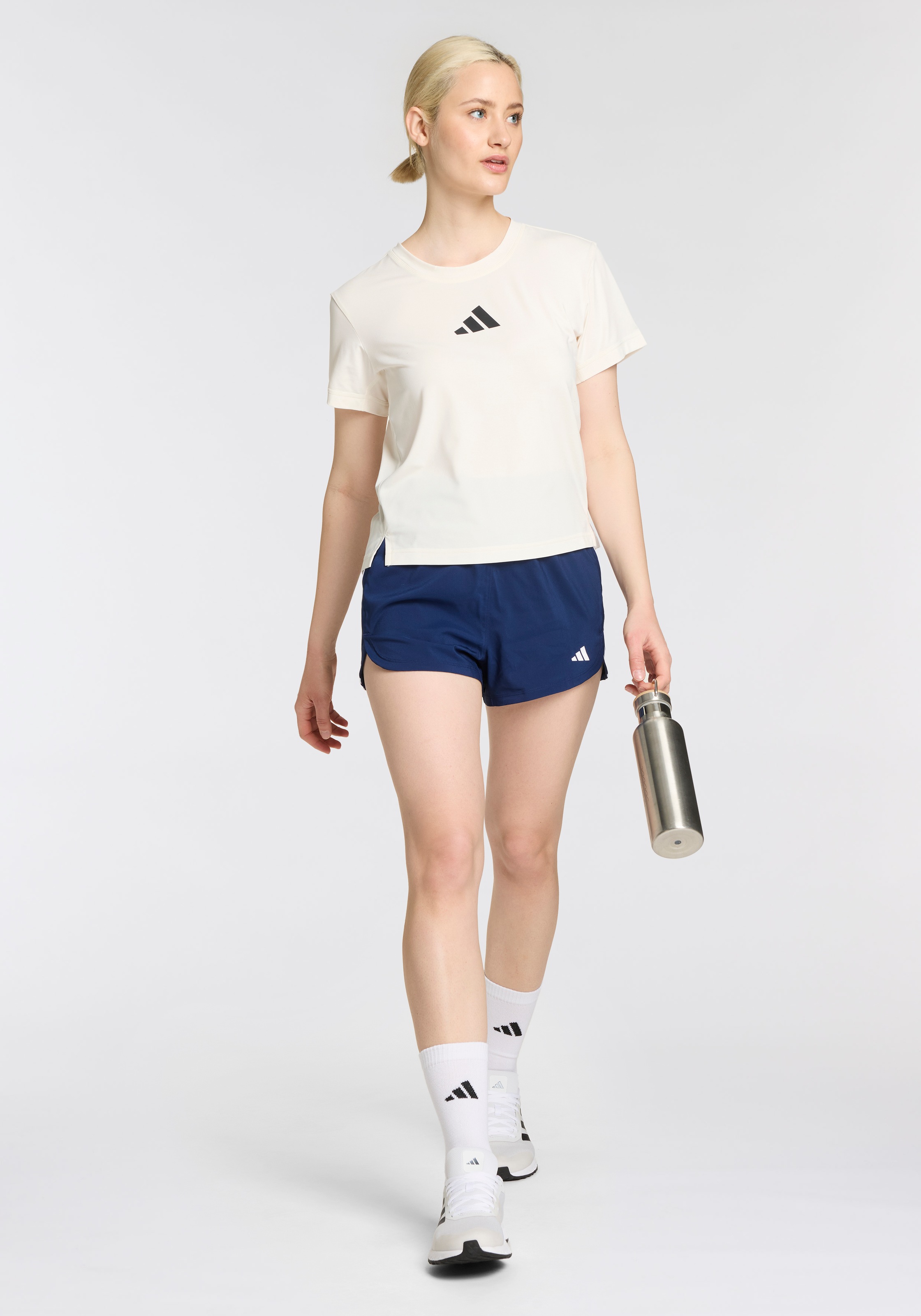 adidas Performance Shorts »PACER WVN HIGH«, (1 tlg.), Woven Trainingsshorts mit hohem Bund
