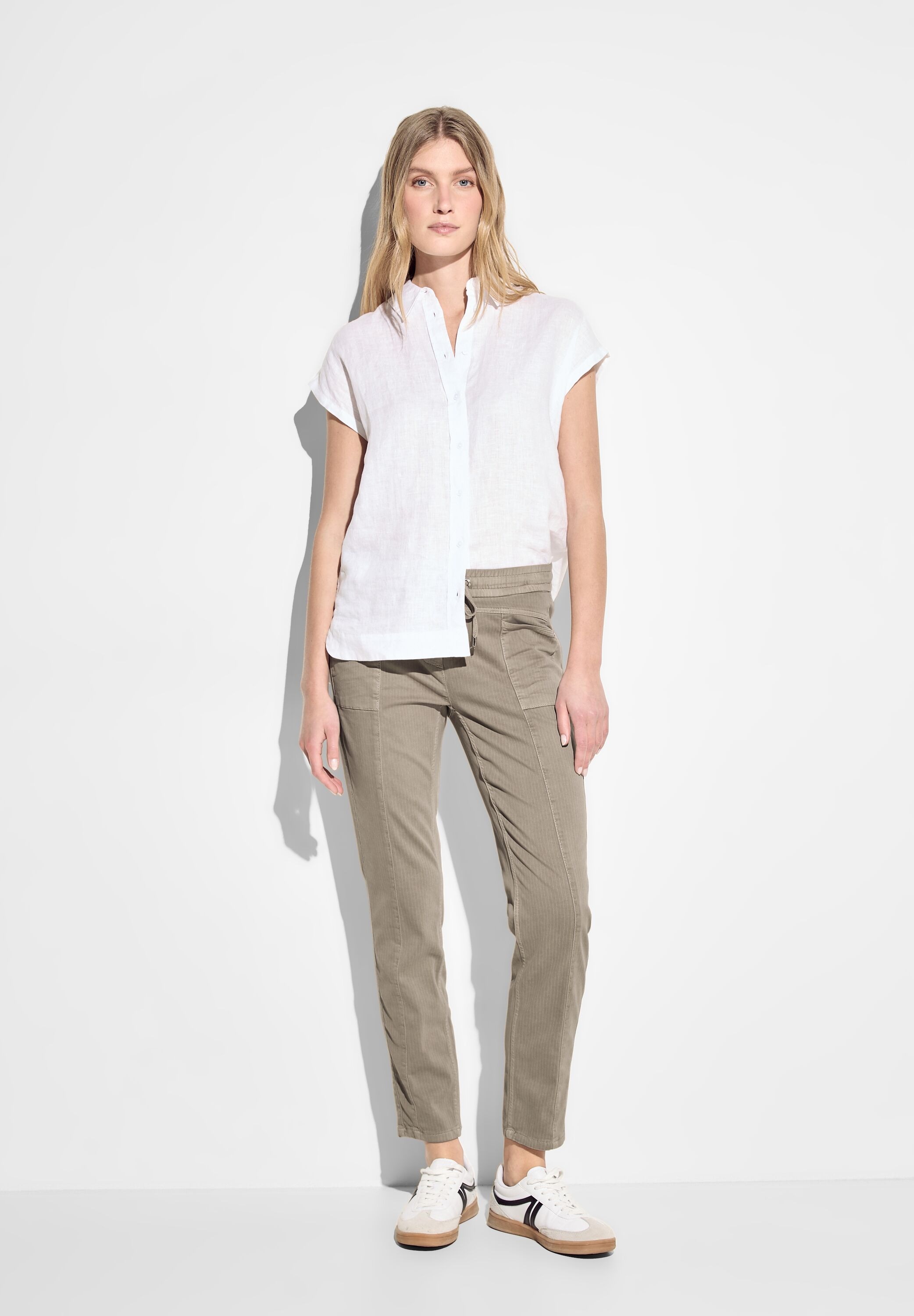 Cecil Jogger Pants, Middle Waist