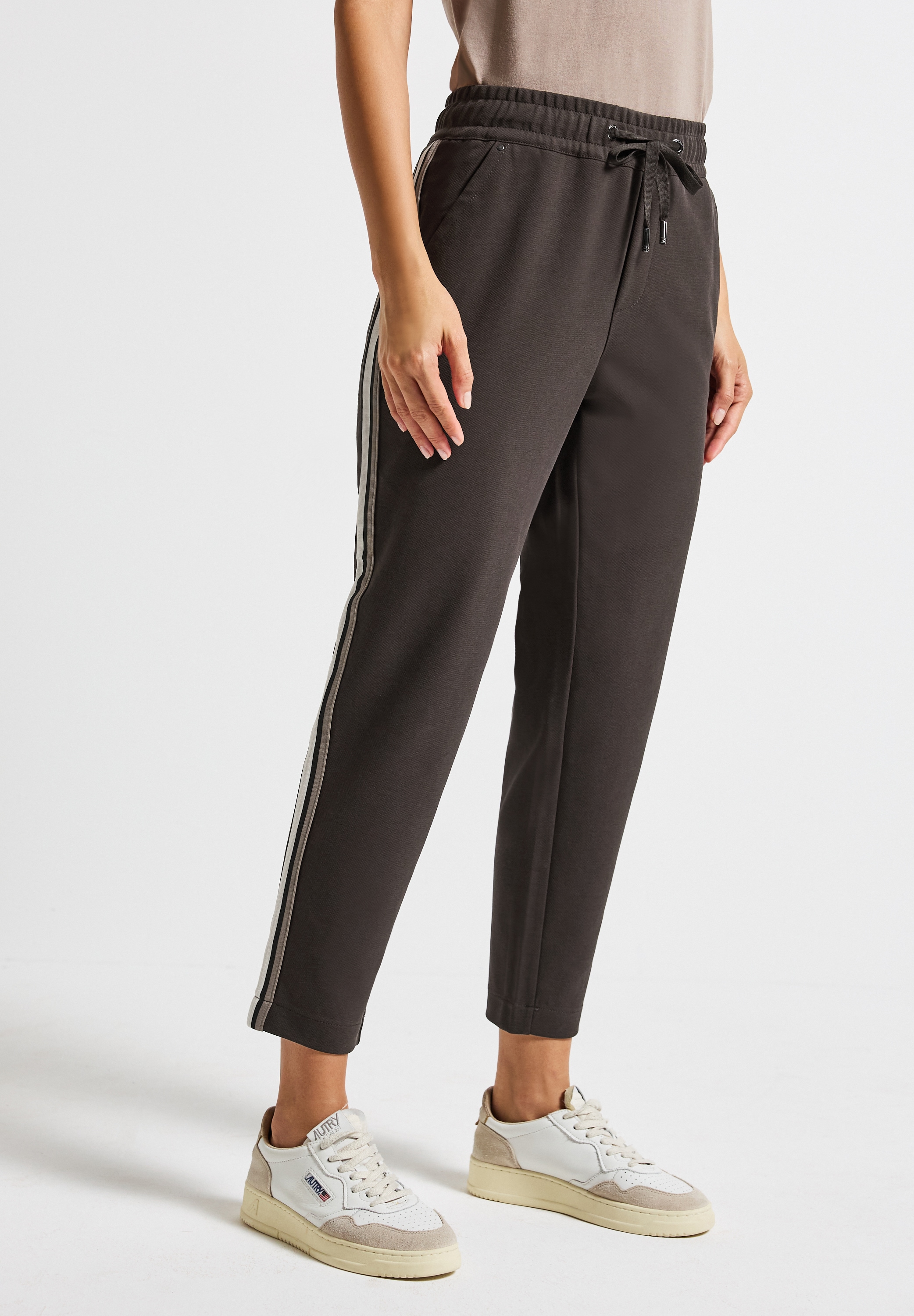STREET ONE Jogger Pants, Middle Waist günstig online kaufen
