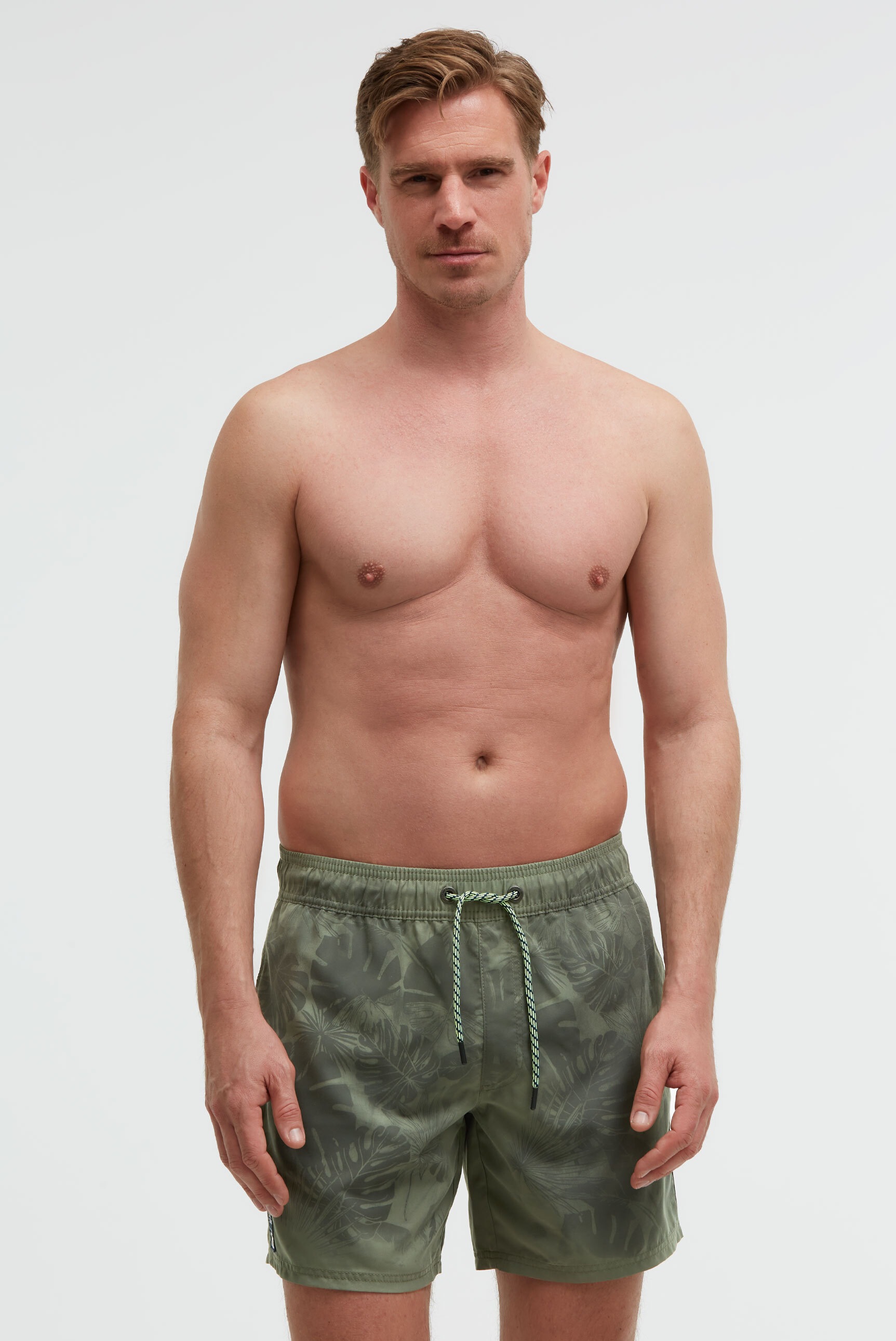 Badeshorts CAMP DAVID, Gr. L, Normalgrößen, grün olive, Polyamid, Badehosen Badeshorts, mit Einschubtaschen, einer Gesäßtasche und Beintaschen 2