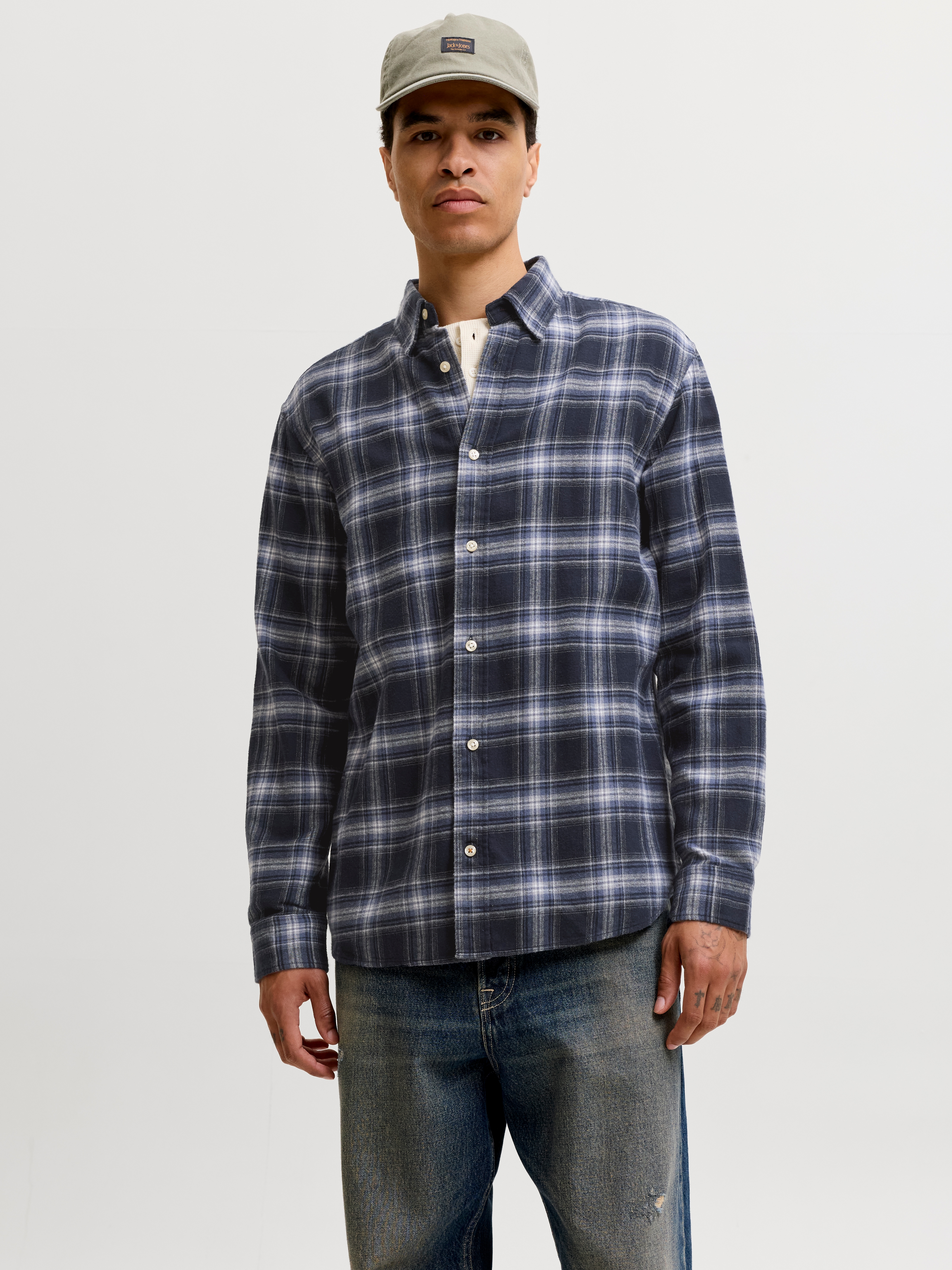 Jack & Jones Langarmhemd "JJEFIELD CHECK SHIRT LS SN" Baumwolle, normal geschnitten