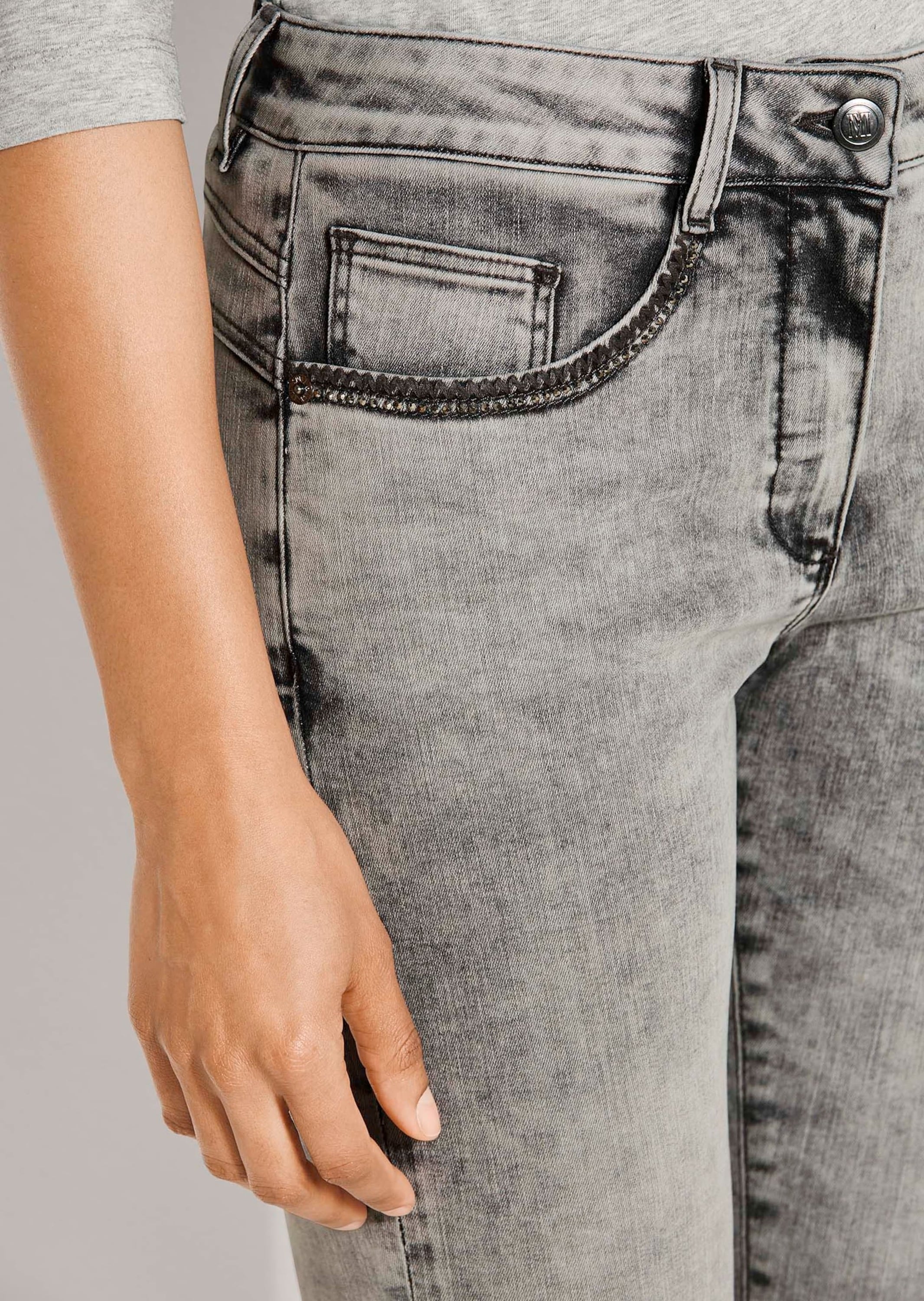 MADELEINE Regular-fit-Jeans »Hose Schmale Jeans mit Strass und Stickerei«