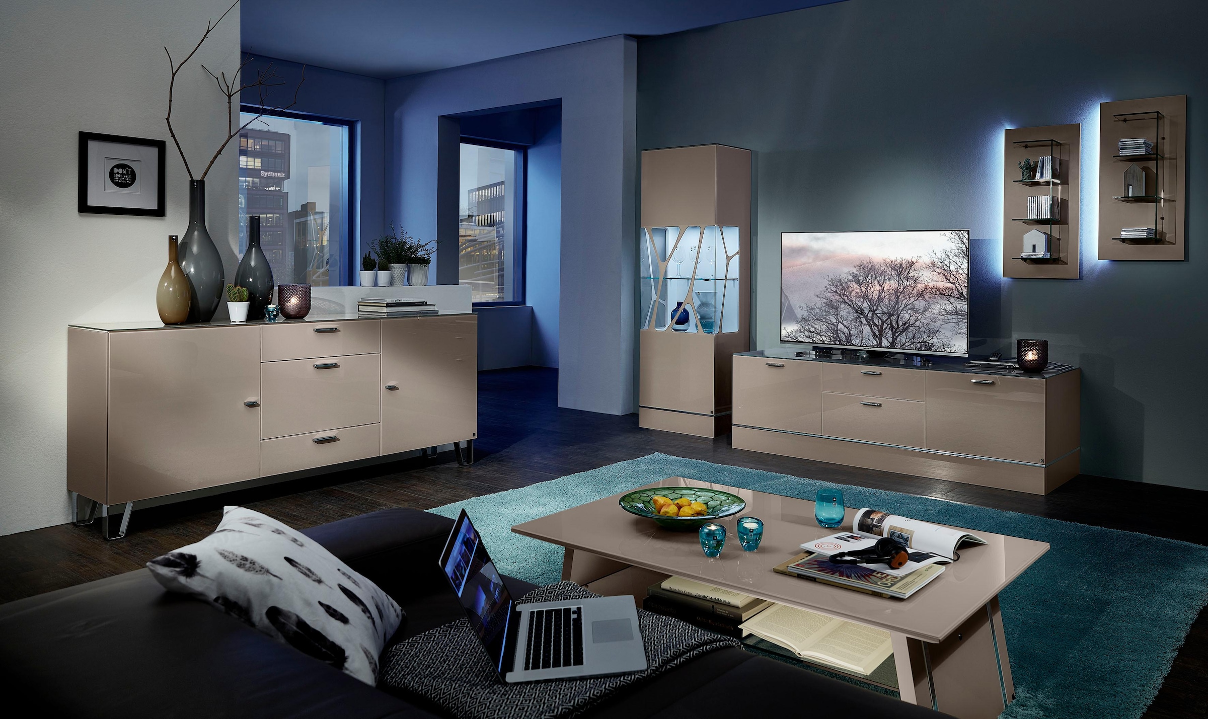 LEONARDO Couchtisch »CUBE«, mit Ablage, mit feinen Chromakzenten, Breite 125 cm