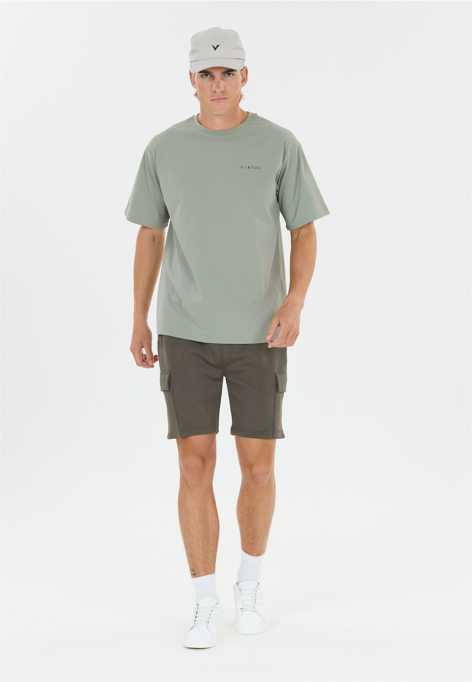 Virtus Shorts »Nasas«  atmungsaktiv