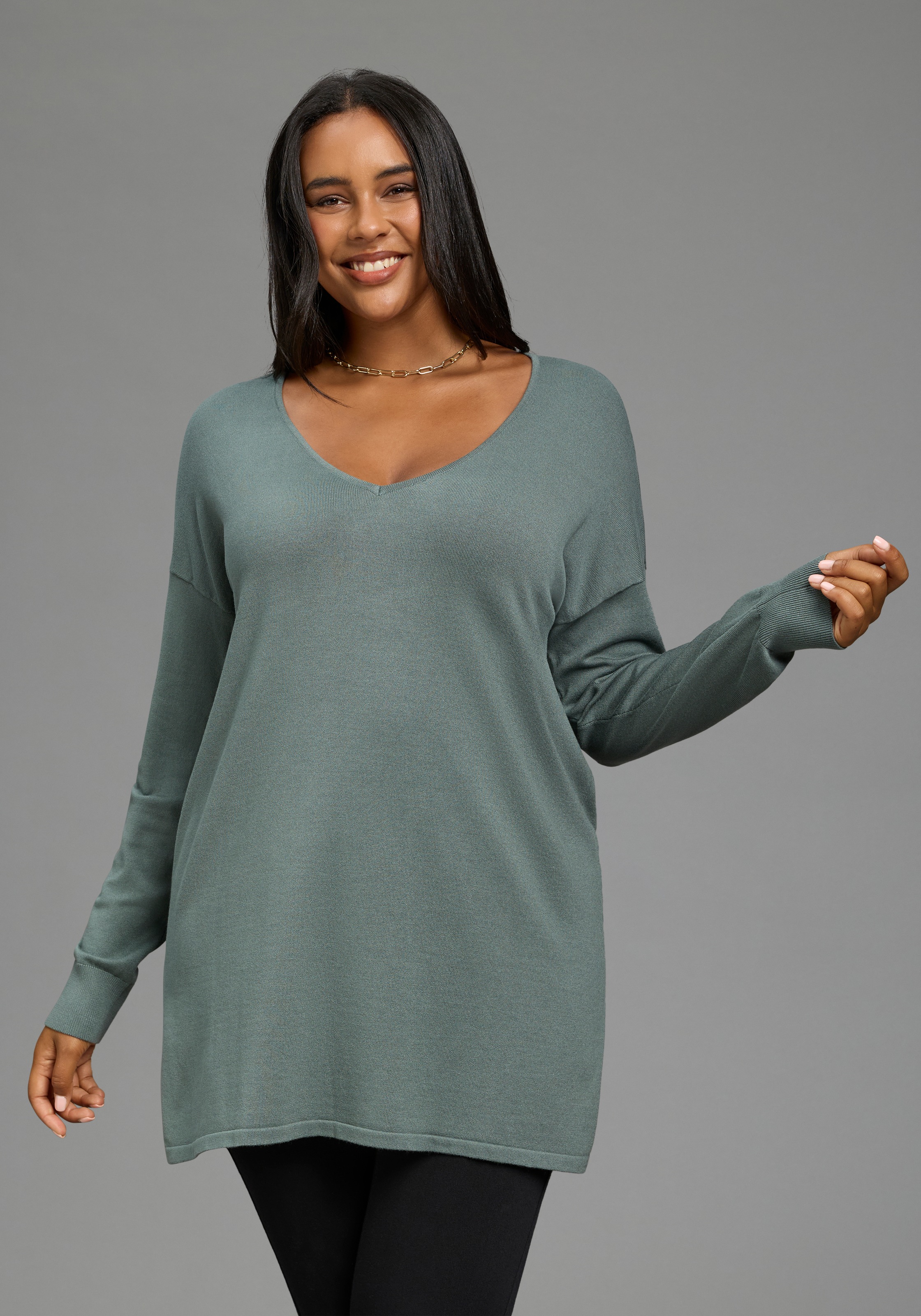 Laura Scott CURVE Longpullover "Große Größen" aus fließendem Feinstrick mit schönem V-Ausschnitt