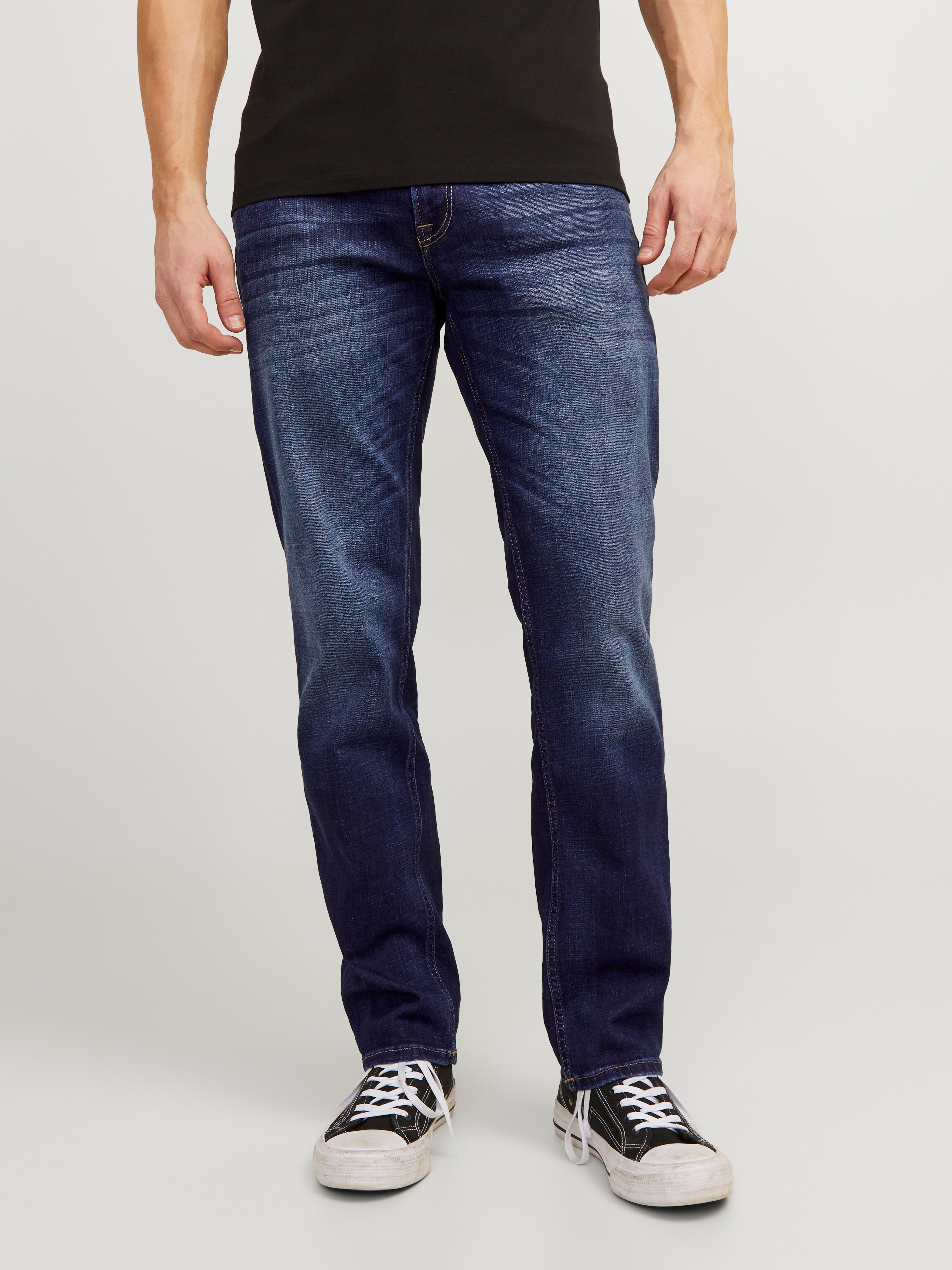Jack & Jones "JJICLARK mit Used-Look und Stretch für den Alltag" mit Abriebeffekten