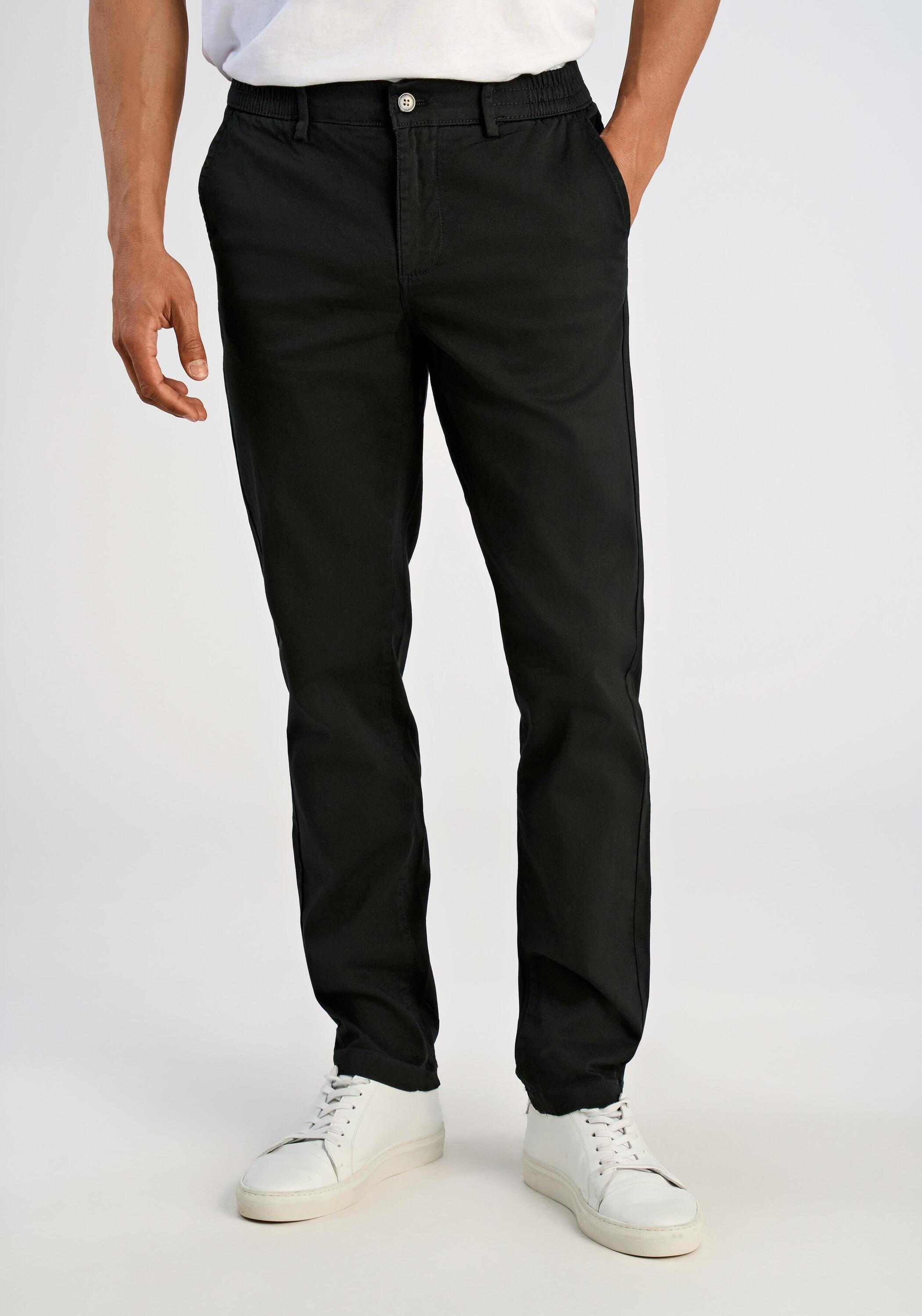 Chinos LINDBERGH "Chino Relaxed Loose Fit", Herren, Gr. XXL, schwarz, Obermaterial: 98% Baumwolle, 2% Elasthan, unifarben, relaxed fit, Hosen