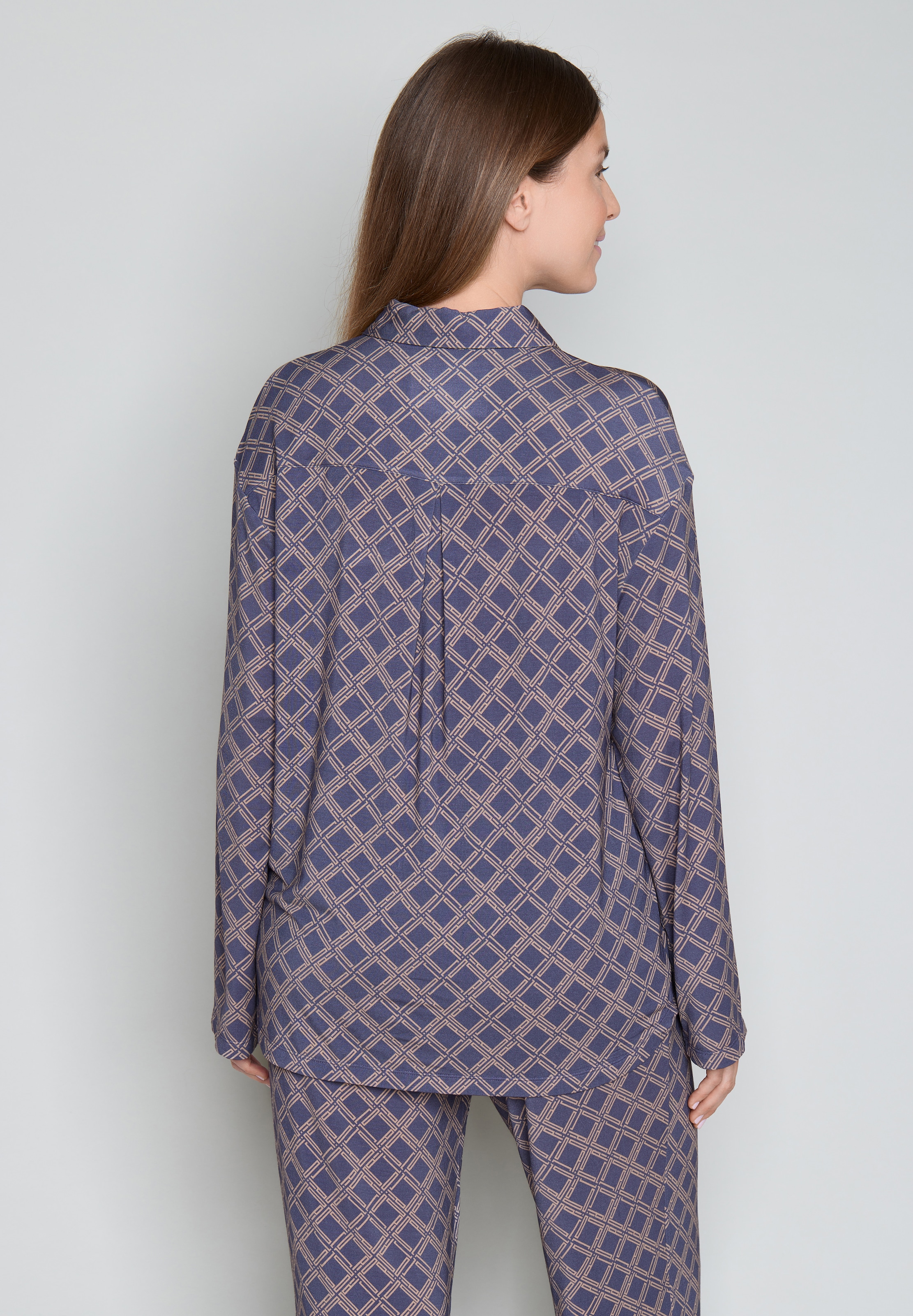 JOOP! Pyjamaoberteil bequemer Schnitt, Langarm, mit geometrischem Print, für Homewear