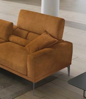 Egoitaliano Ecksofa »Masu, Design trifft sensationellen Sitzkomfort«, inkl. 2 Kissenrollen, Rückenelemente manuell verstellbar, Metallfüße