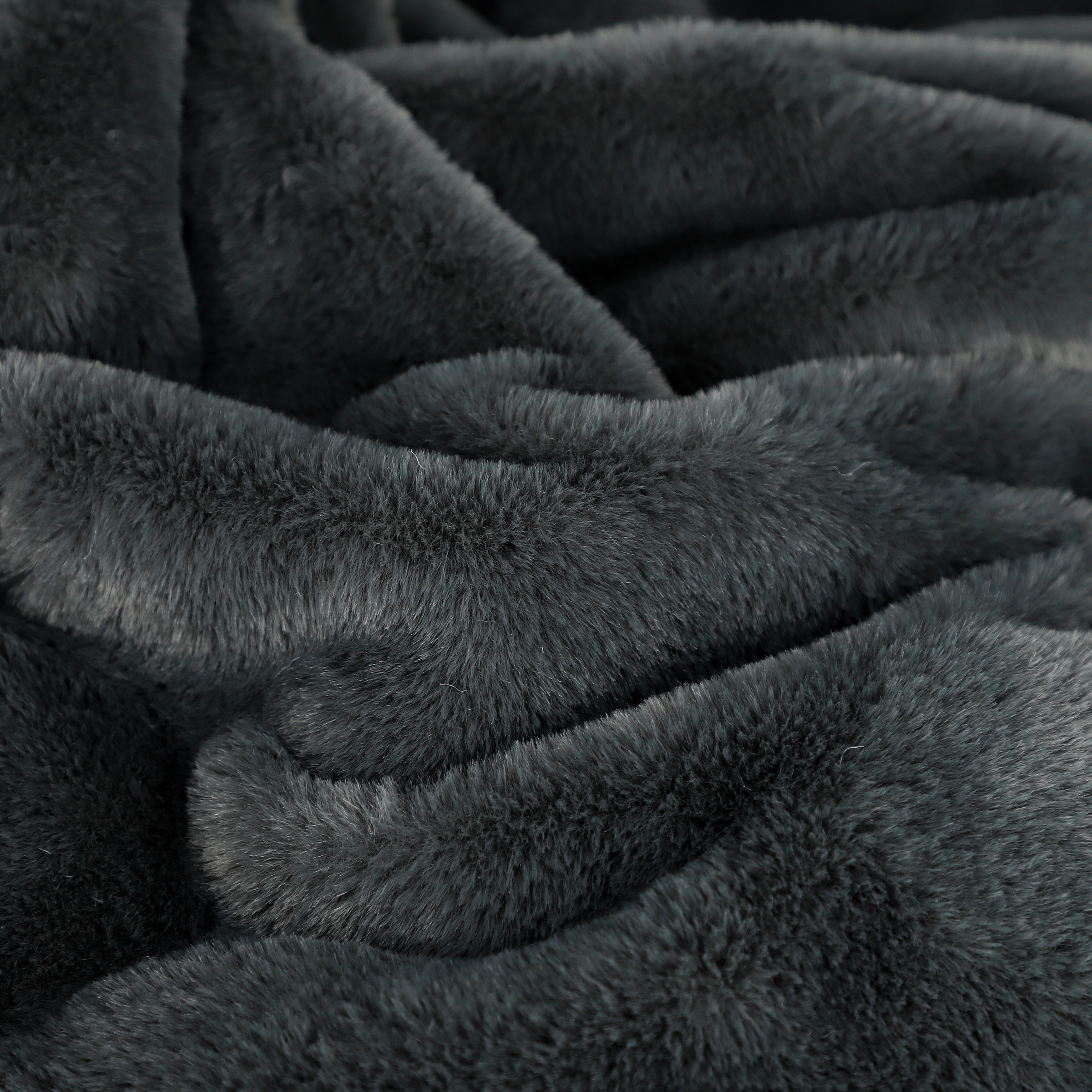 SCHÖNER WOHNEN-Kollektion Wohndecke »Chic« aus kuschligem Kunstfell