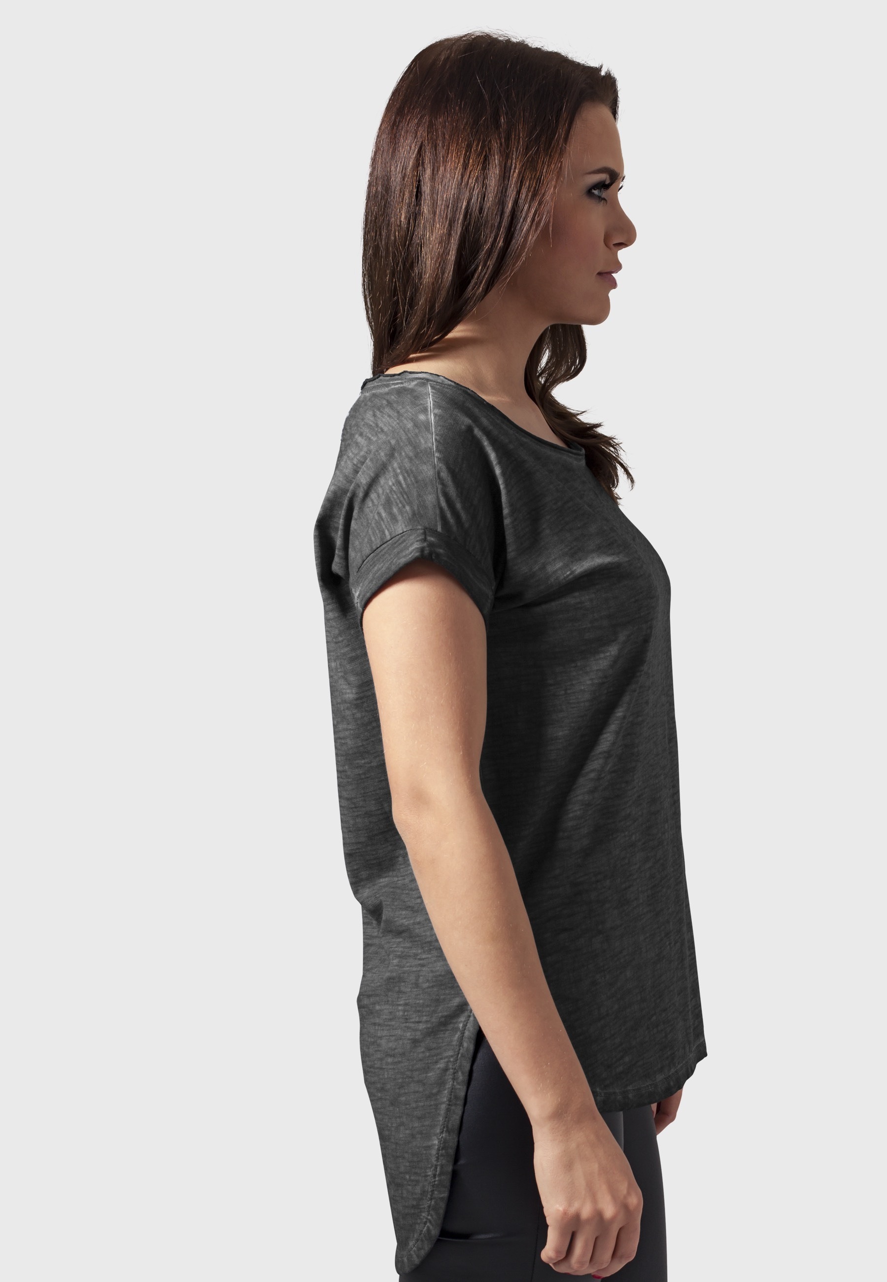 URBAN CLASSICS Kurzarmshirt »Urban Classics Damen Ladies Long Back Shaped Spray Dye Tee« 1 Stk.