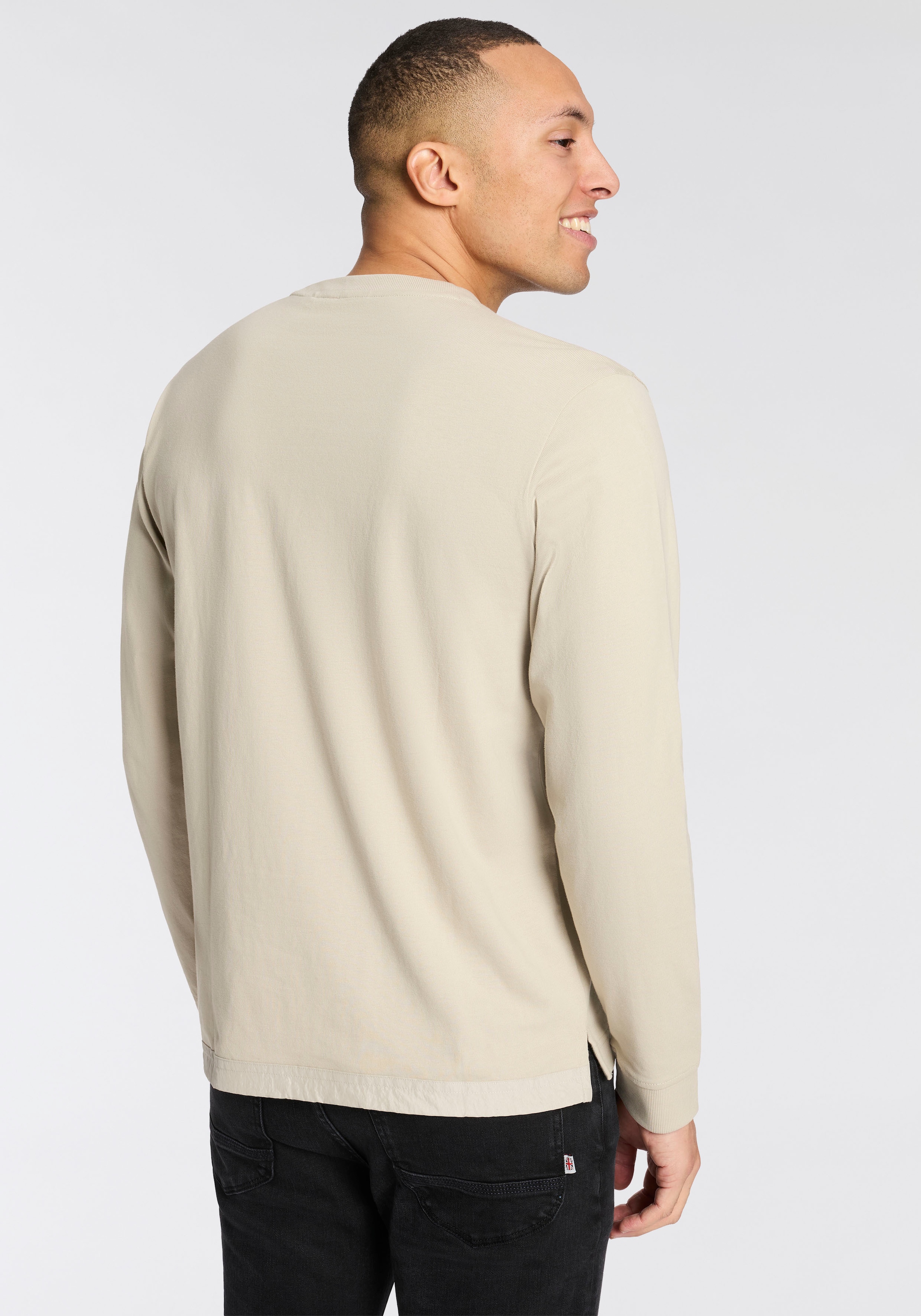 BOSS ORANGE Langarmshirt »Te protective« Rundhalsausschnitt, Brusttasche, relaxed fit