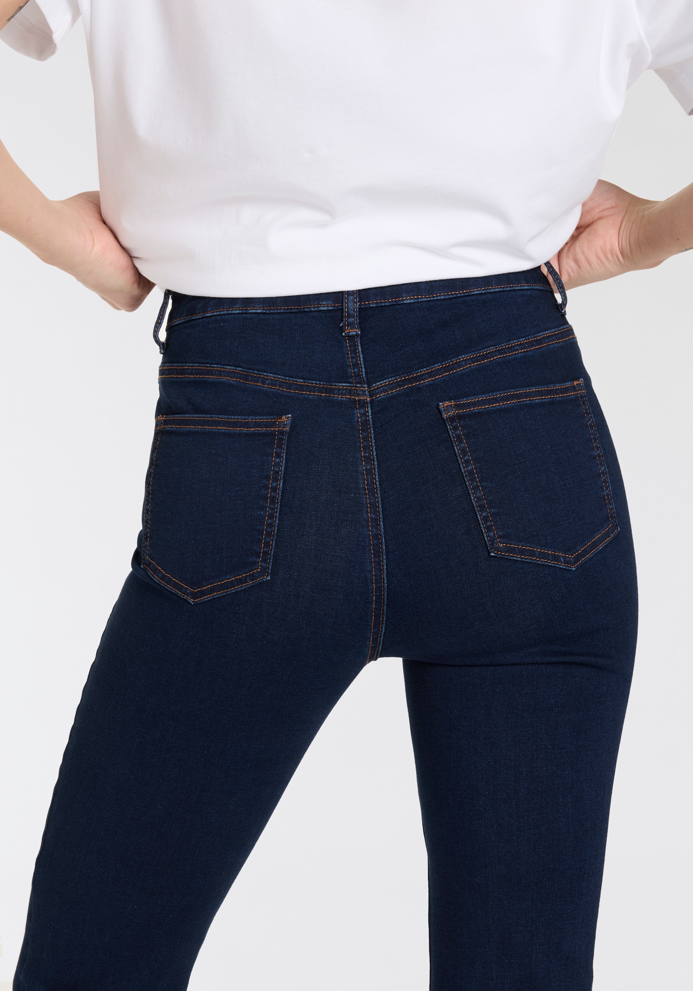 Thumbnail - Arizona Gerade Jeans "Ultra-Stretch" Used-Look-Waschung