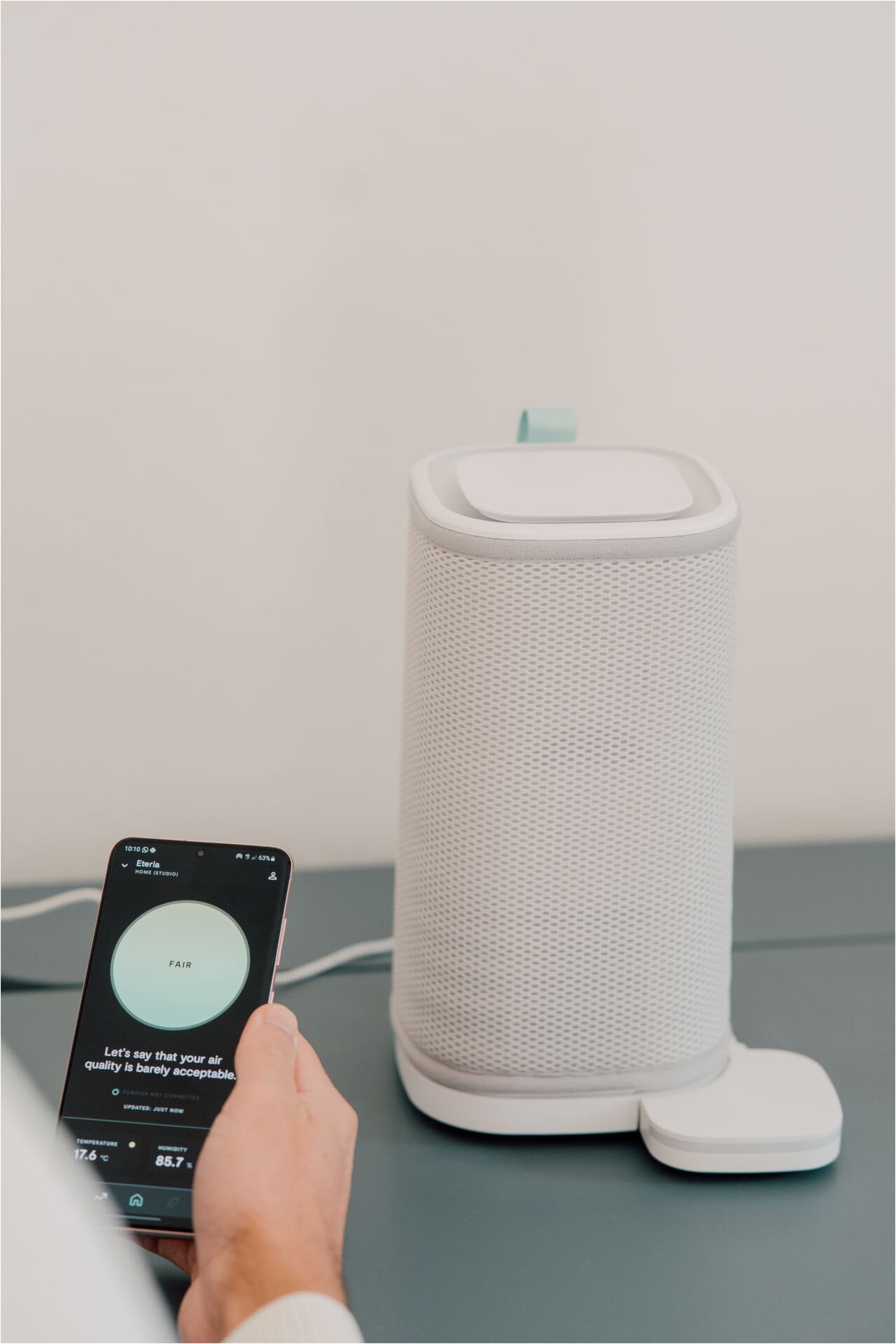 Vitesy Luftreiniger »Eteria – Smarte Filtertechnologie für reine Raumluft«, für 20 m² Räume, Waschbarer Filter, Beseitigt Mikroben, Schimmel, VOCs und Viren
