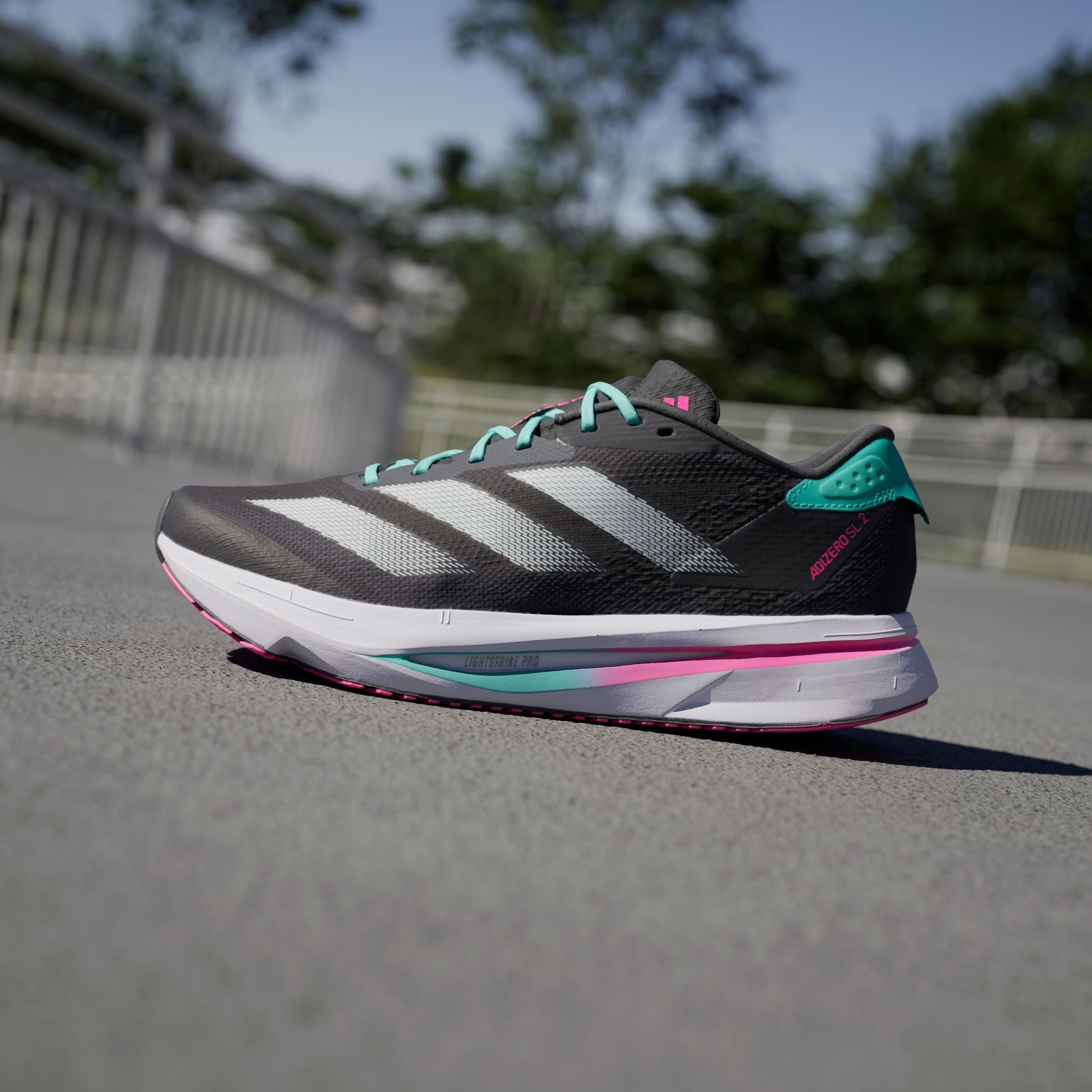 adidas Performance Laufschuh »ADIZERO SL2«