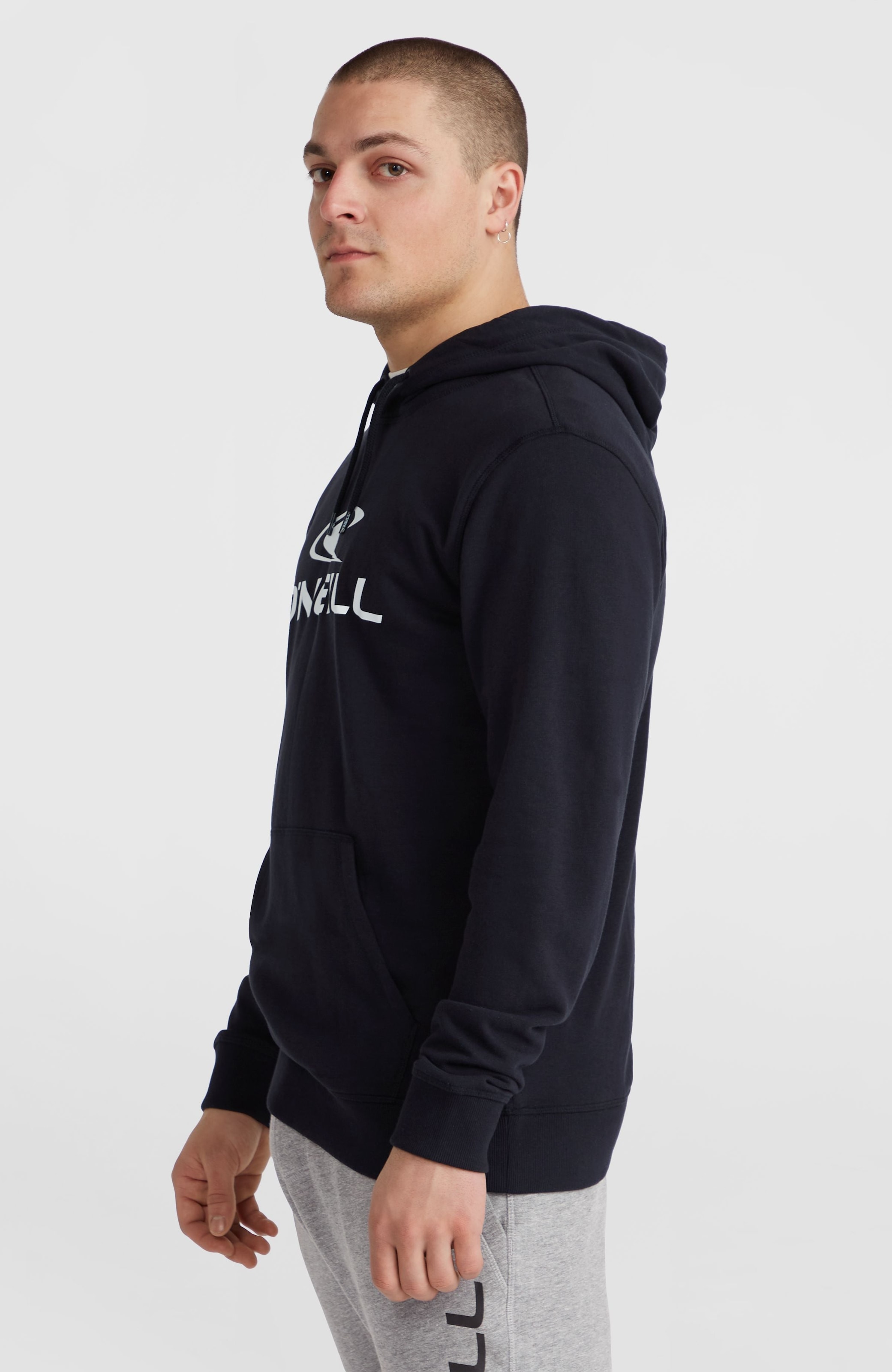 O'Neill Kapuzensweatshirt »O'NEILL LOGO HOODIE«, mit Kängurutasche