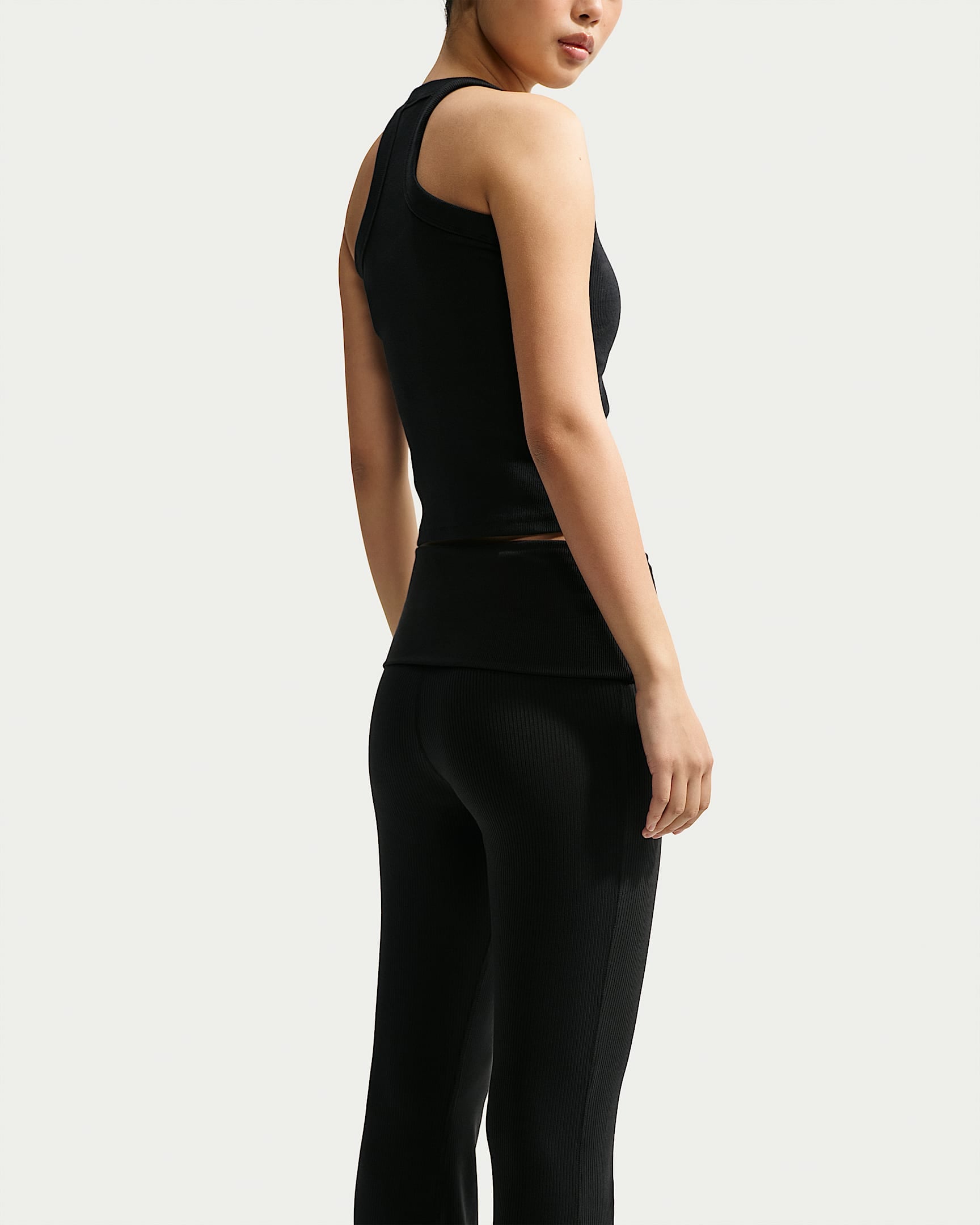 Nike Sportswear Sporthose »W NSW CHILL KNIT RIB PANT«  mit elastischem Bund, lässige Silhouette