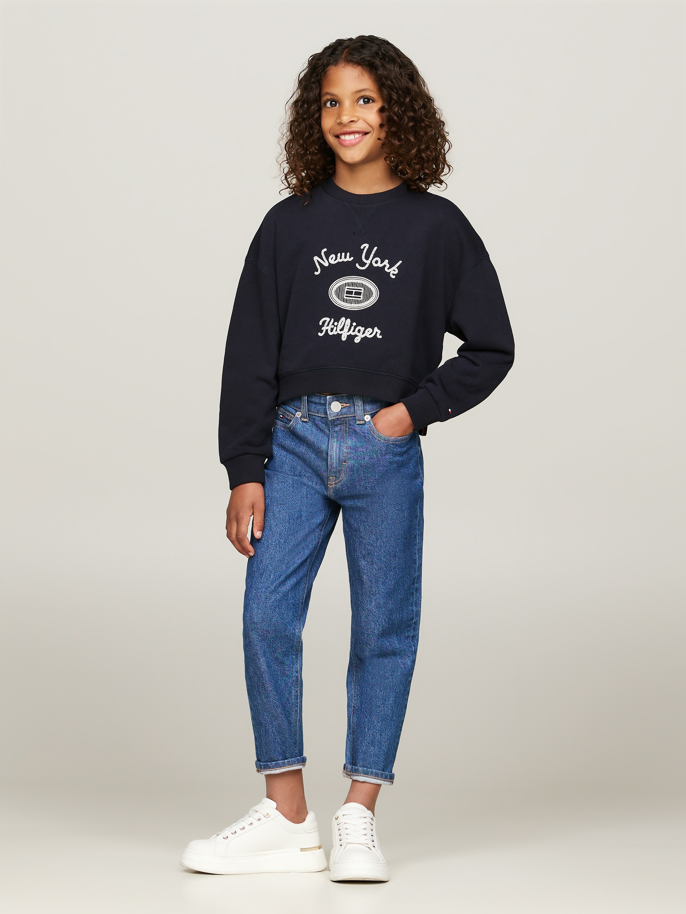 Tommy Hilfiger Langarmshirt »HILFIGER NY EMBROIDERED CREWNECK« Kinder bis 16 Jahre mit Logostickerei