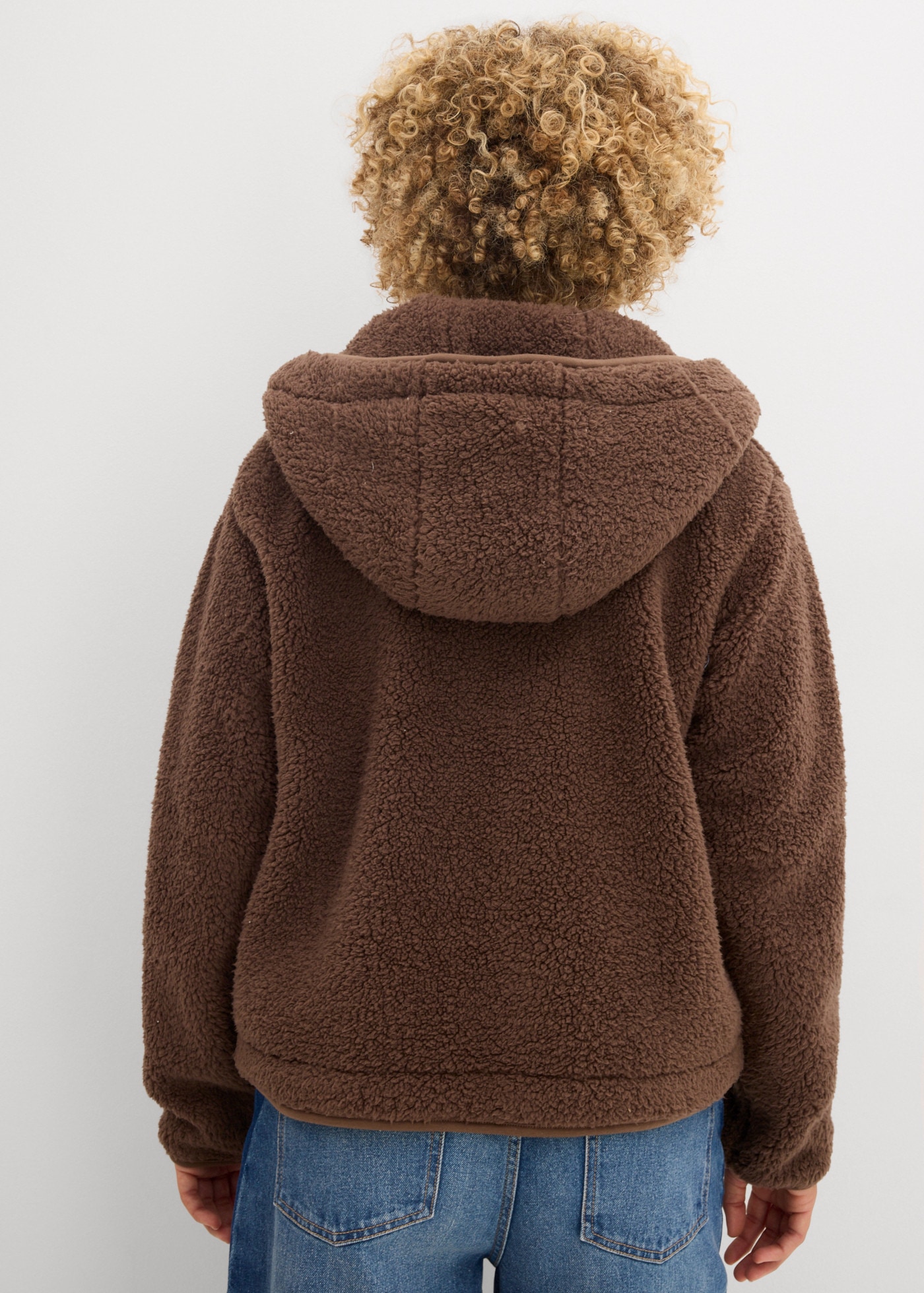 bonprix Fleecejacke in Teddy-Fleece, Oversize-Passform, sportlicher Stil