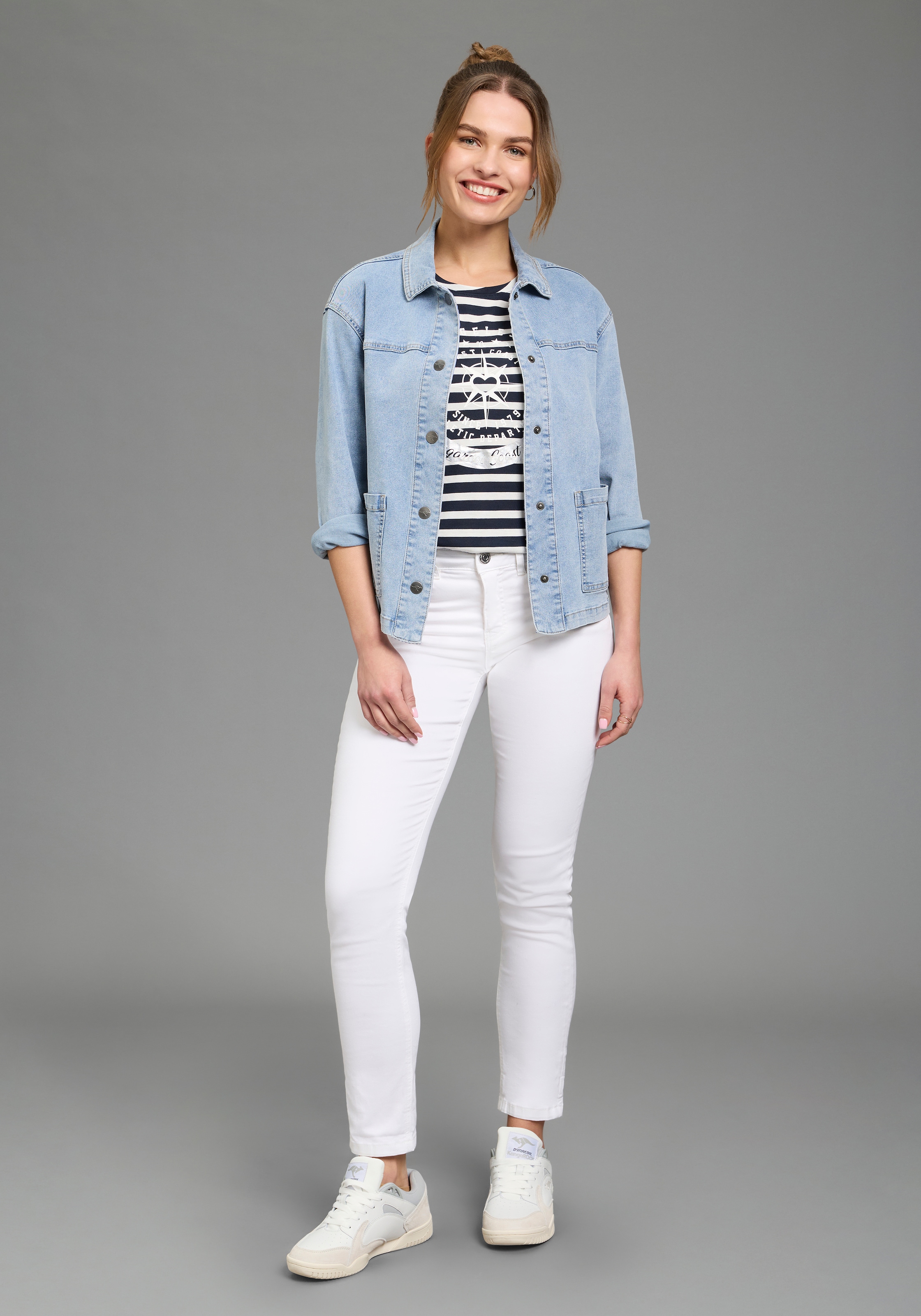 KangaROOS Kurzarm,  figurbetonter Schnitt,  mit Metallic-Print