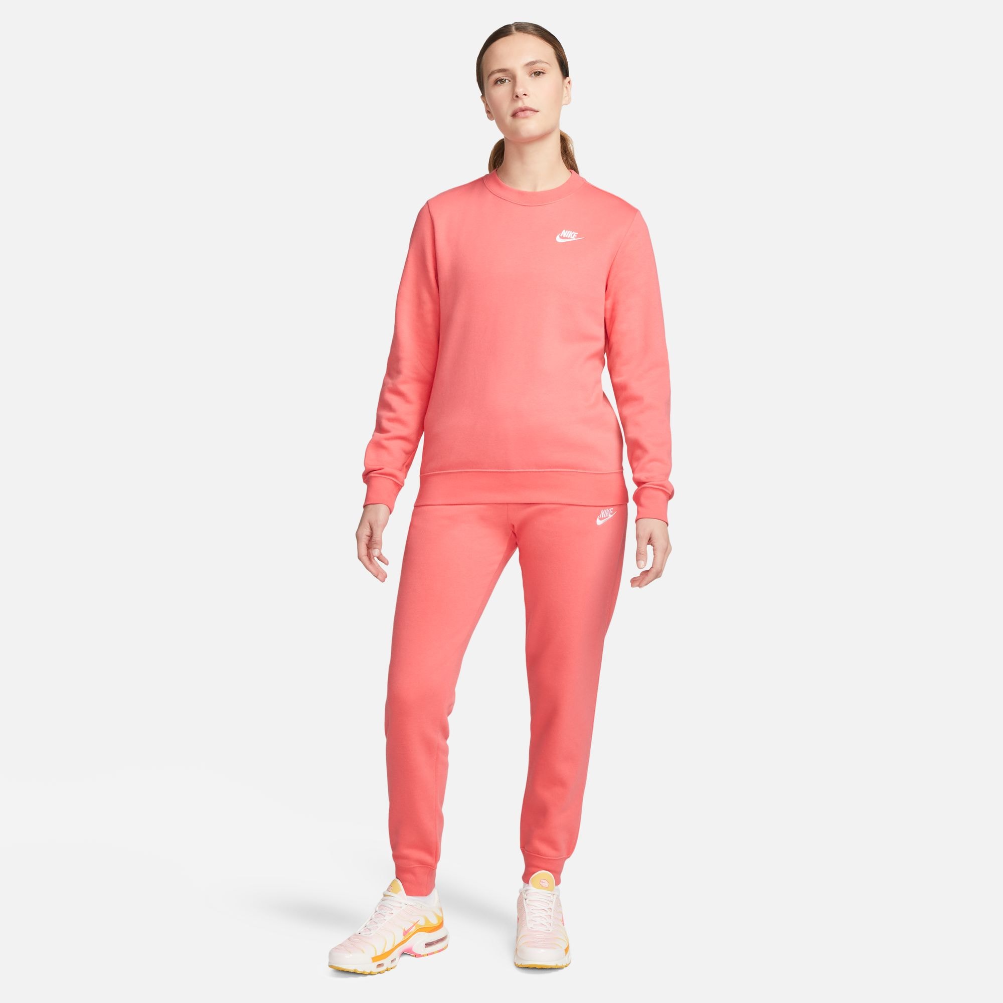 Nike Sportswear Sweatshirt »CLUB FLEECE WOMEN'S CREW-NECK SWEATSHIRT«