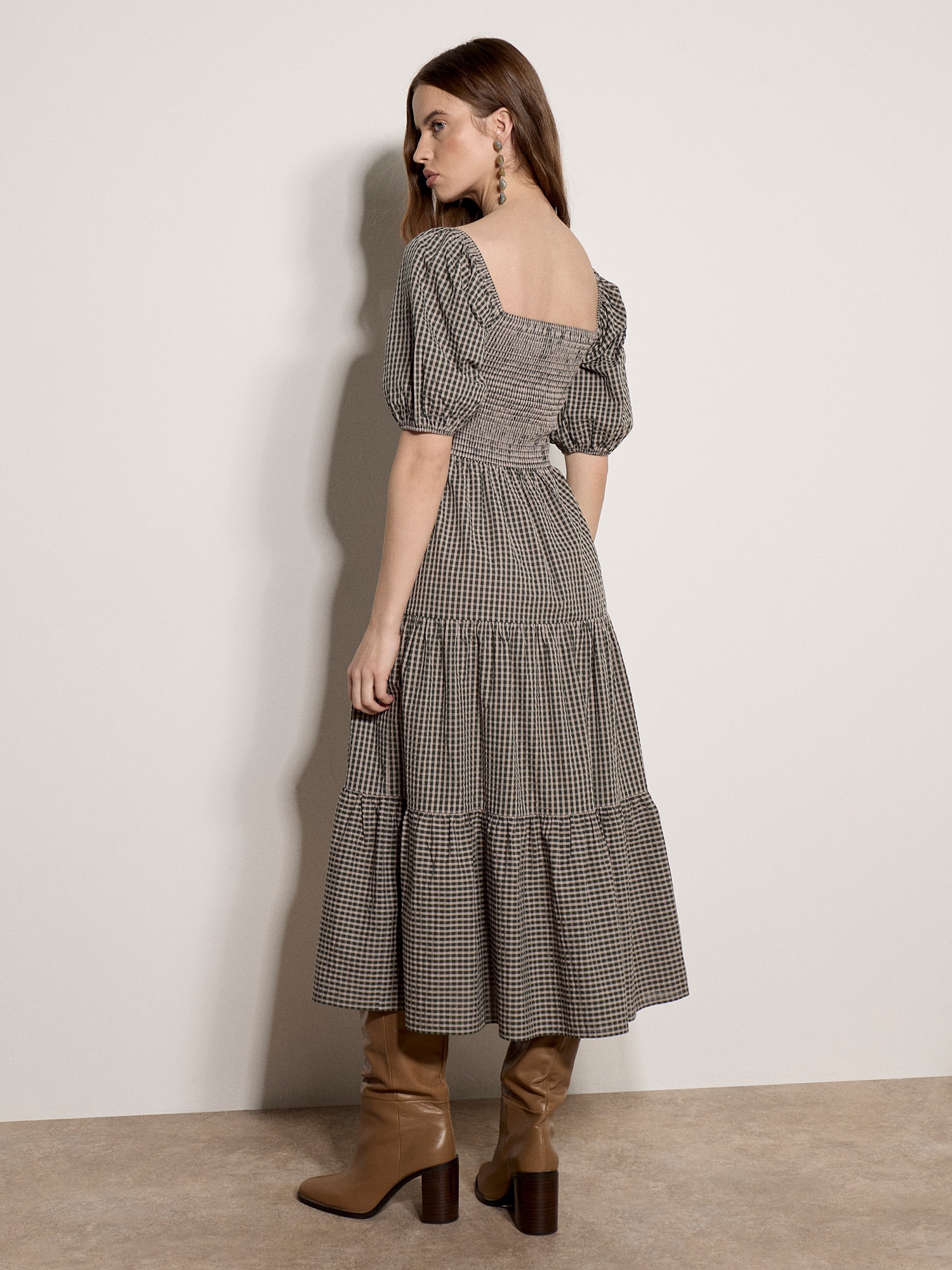 Apricot Midikleid »Milchmädchen-Midaxi-Kleid in Karomuster« mit eckigem Ausschnitt
