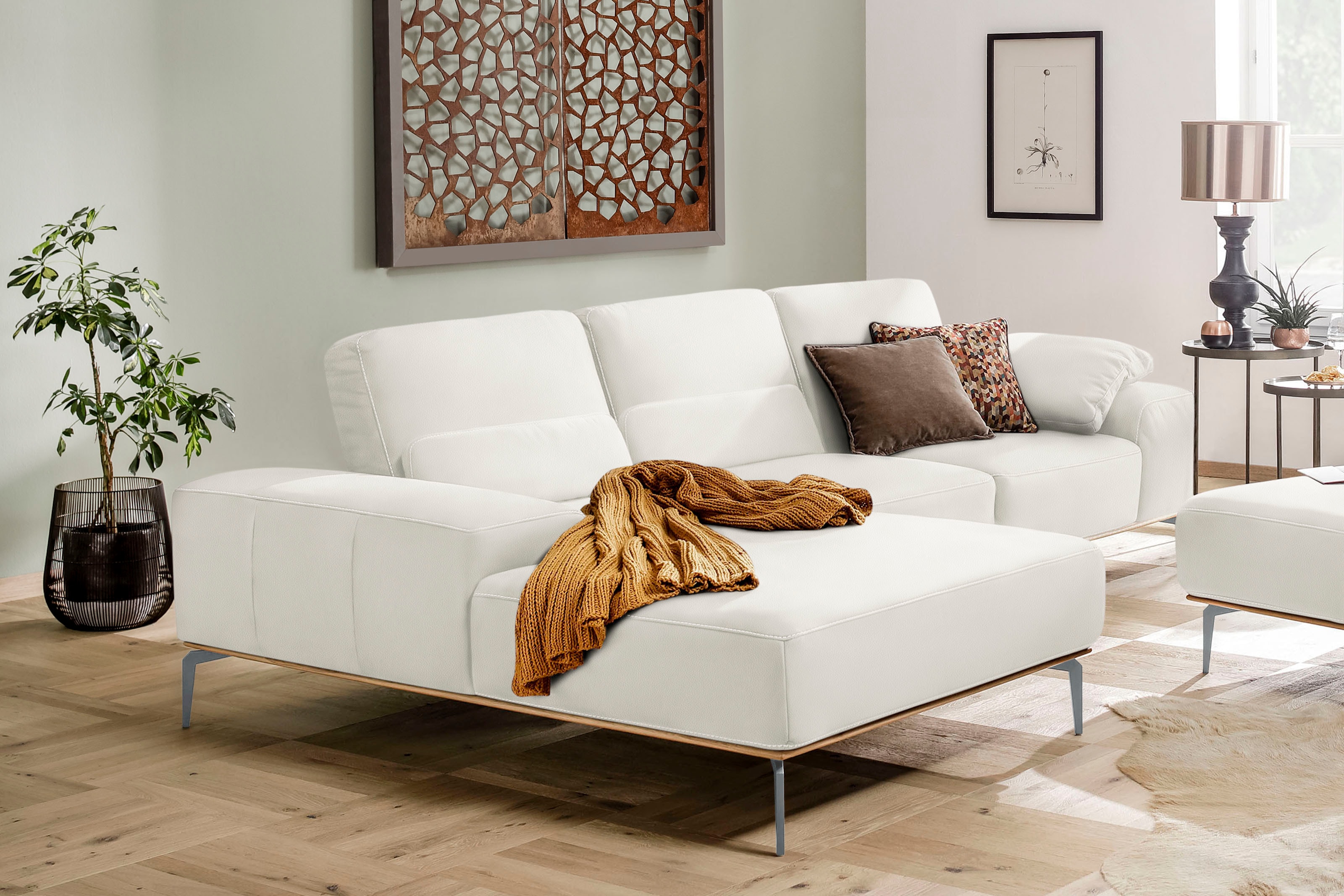 W.SCHILLIG Ecksofa "run, Designsofa mit tollem Sitzkomfort, bequem, Breite 299cm, L-Form" mit elegantem Holzsockel, Füße in Silber matt, Breite 299 cm