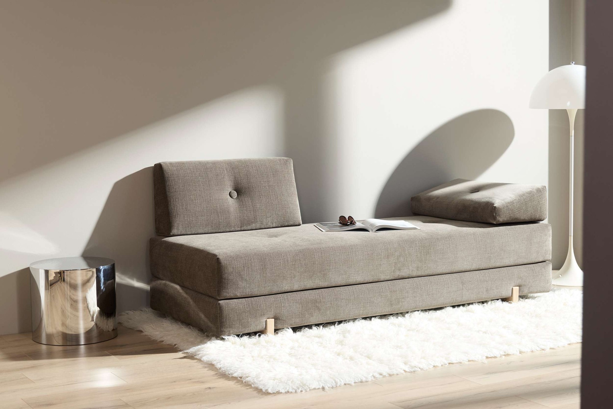 INNOVATION LIVING ™ Stapelliege »Sigmund 411 Eiche-Beine« Daybed mit zwei Federkernmatratzen, Fußteil schwarz