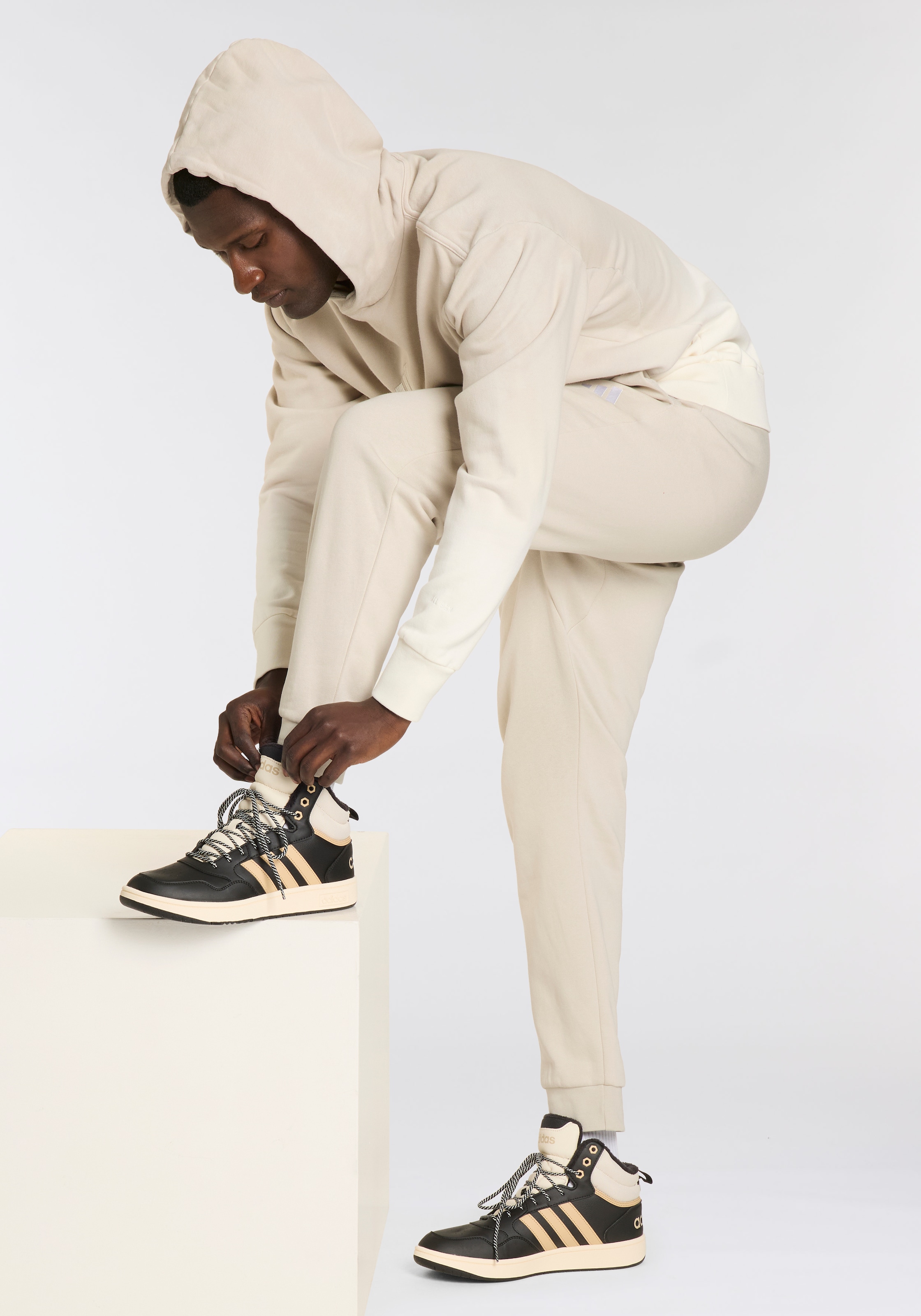 adidas Sportswear Sneaker »HOOPS 3.0 MID LIFESTYLE BASKETBALL CLASSIC FUR LINING WINTERIZED«