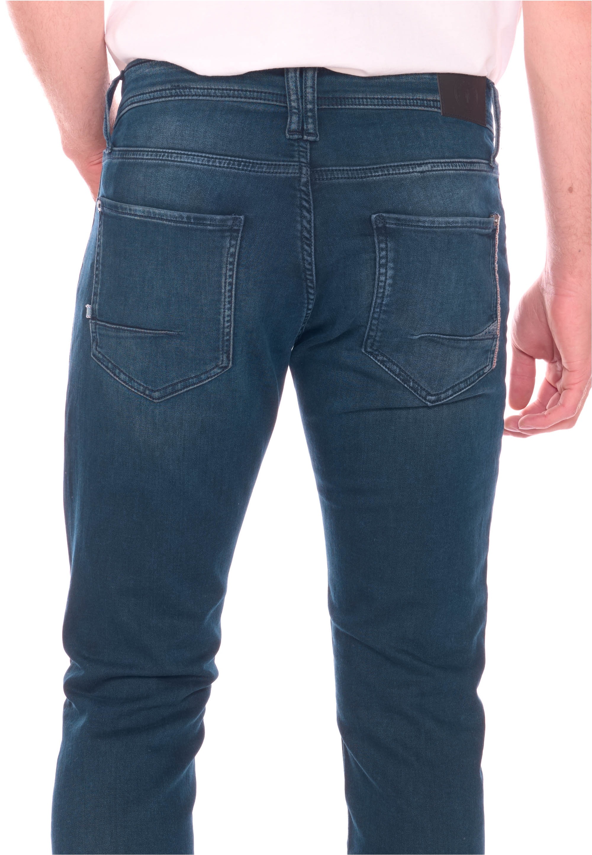 Le Temps Des Cerises Slim-fit-Jeans »700/11JO«, mit eng anliegendem Schnitt