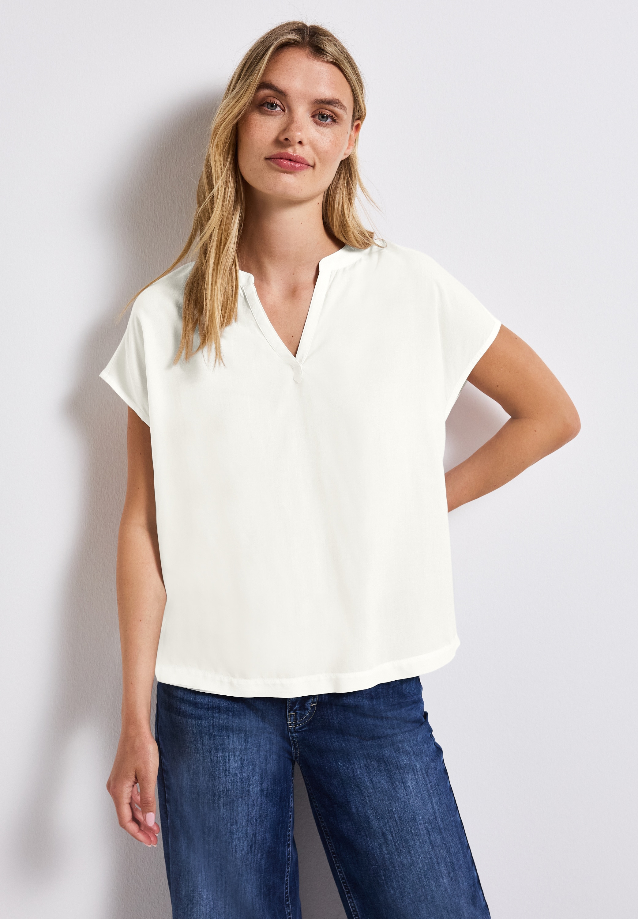 STREET ONE Kurzarmbluse, Split Neck günstig online kaufen