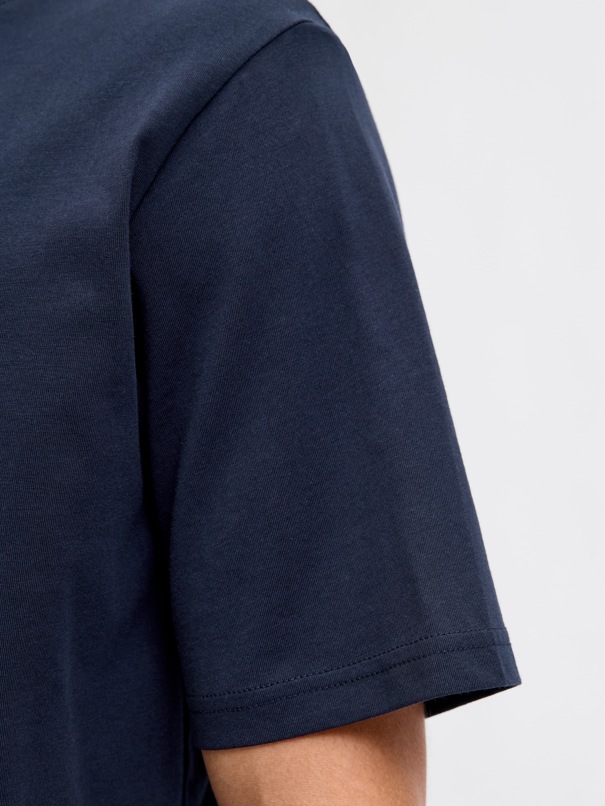 Jack & Jones Rundhalsshirt »JJCHRISTMAS TEE SS CREW NECK XMAS« mit weihnachtlichem Druck