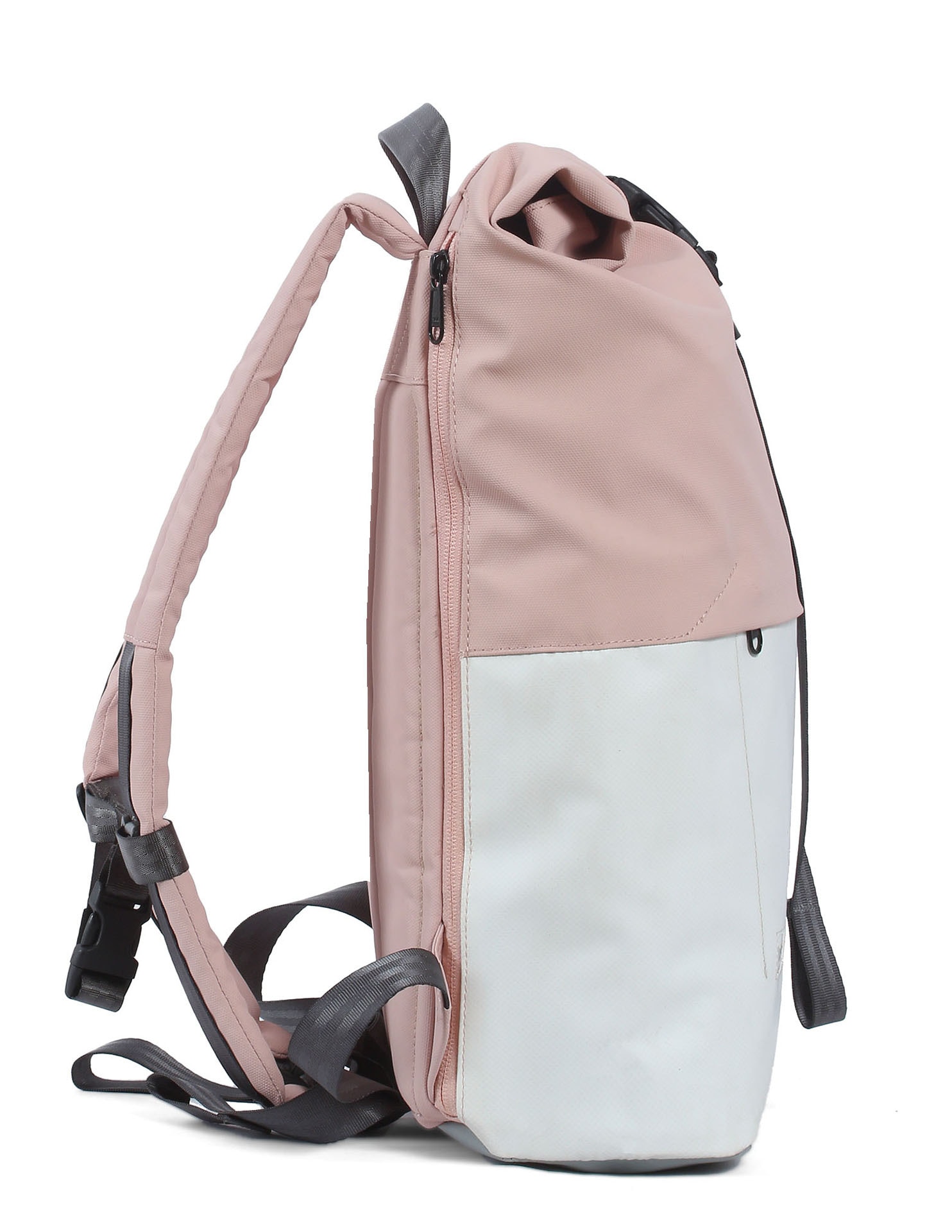 7clouds Laptoprucksack »Kira 7.1«, GRS (global recycling standard) zertifiziertes Material