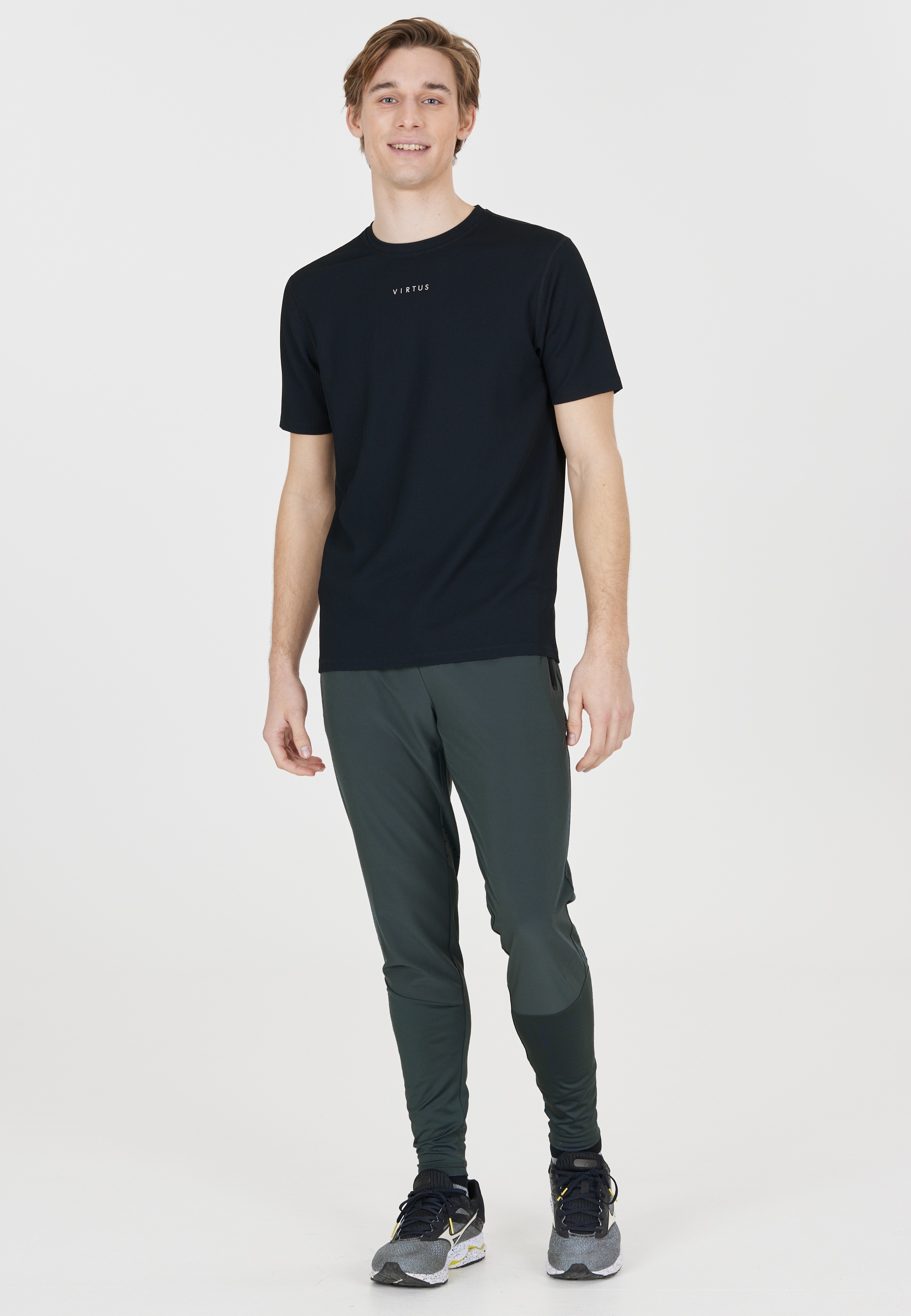 Virtus Sweathose »BLAG V2«, mit atmungsaktivem 4-Wege-Funktionsstretch
