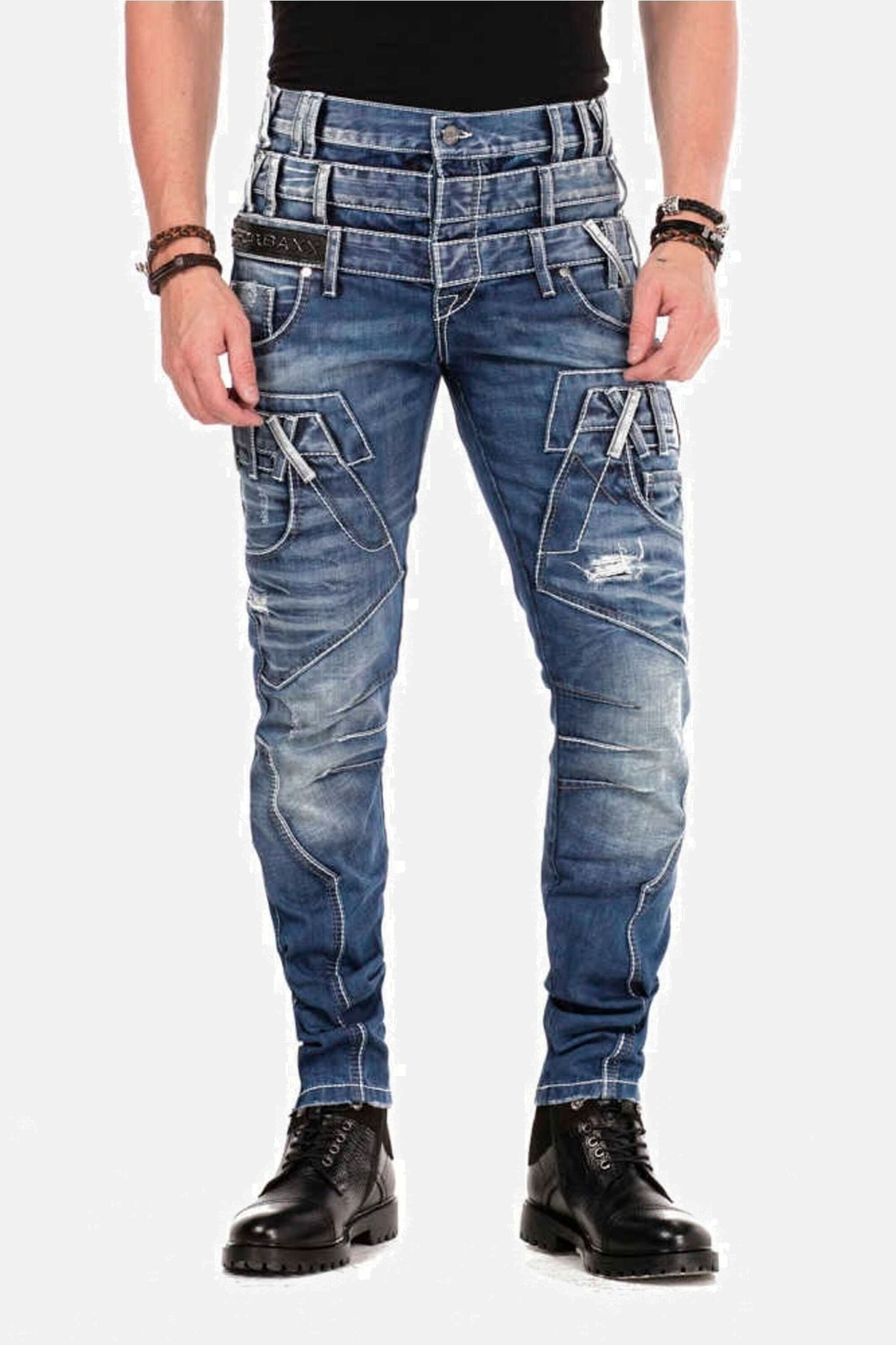 Cipo & Baxx Röhrenjeans "Jeans", mit Dreifachbund in Straight Fit, CD-466 günstig online kaufen