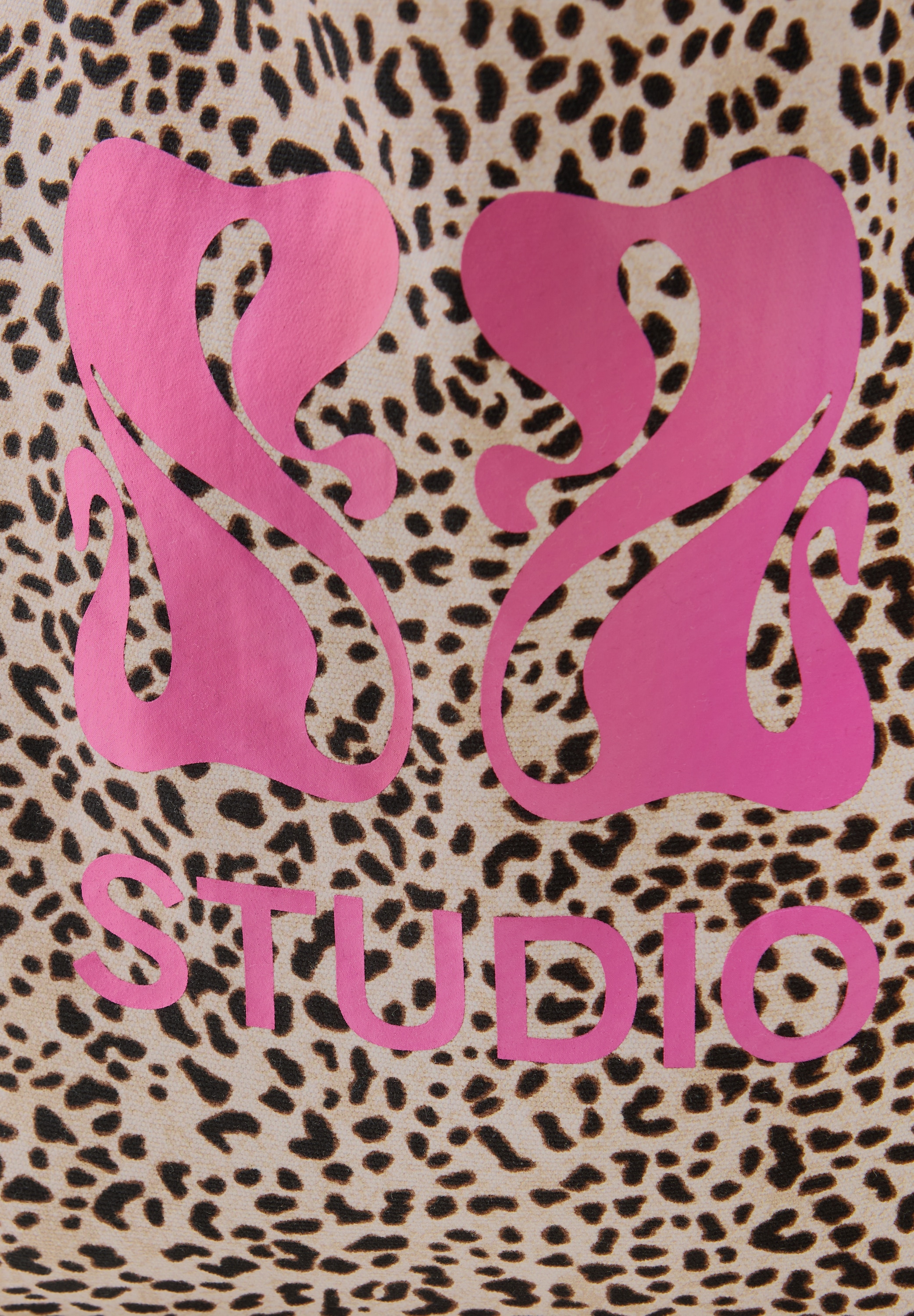 STREET ONE STUDIO Shopper