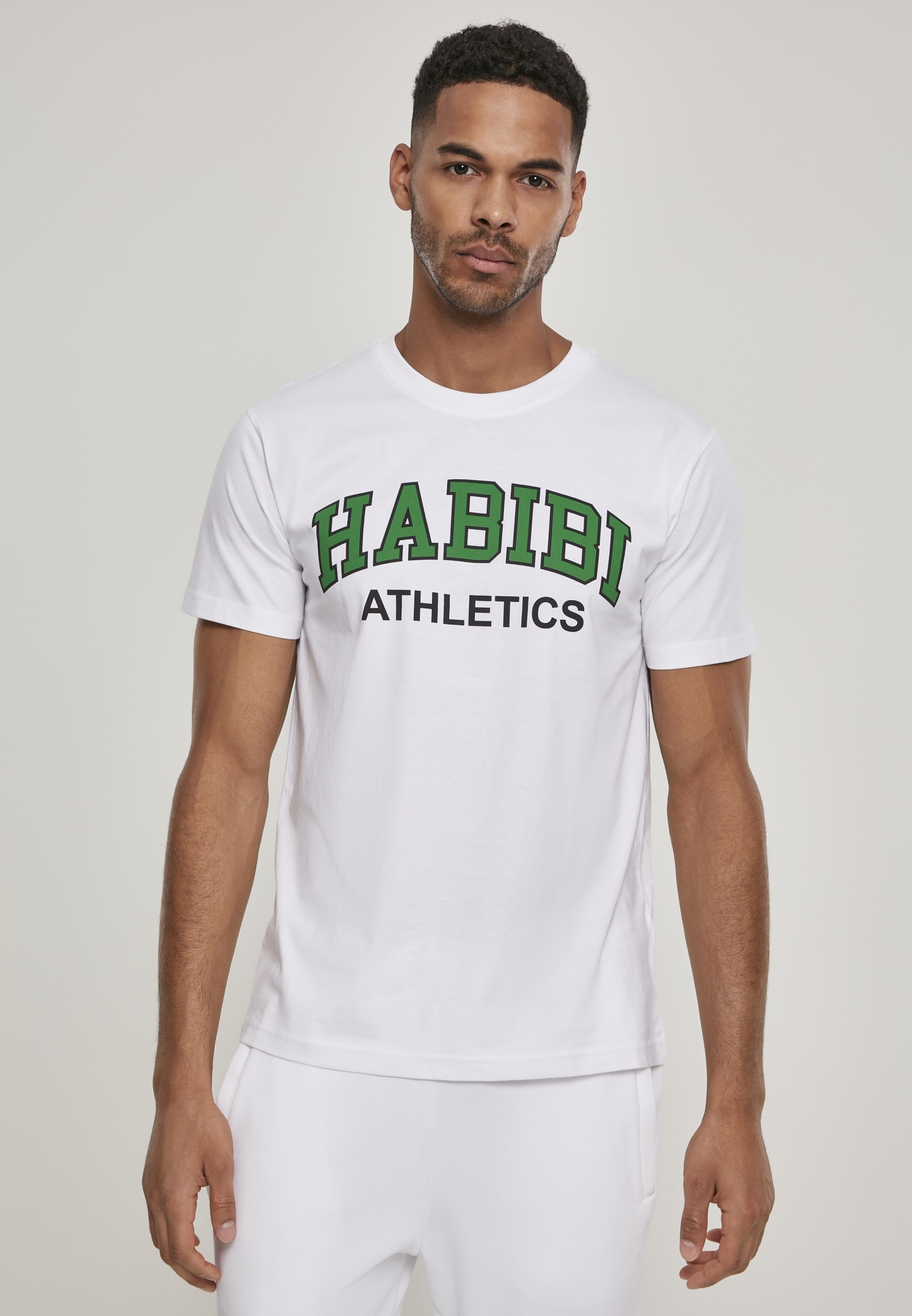 MisterTee T-Shirt »MisterTee Herren Habibi Athletics Tee«, (1 tlg.)